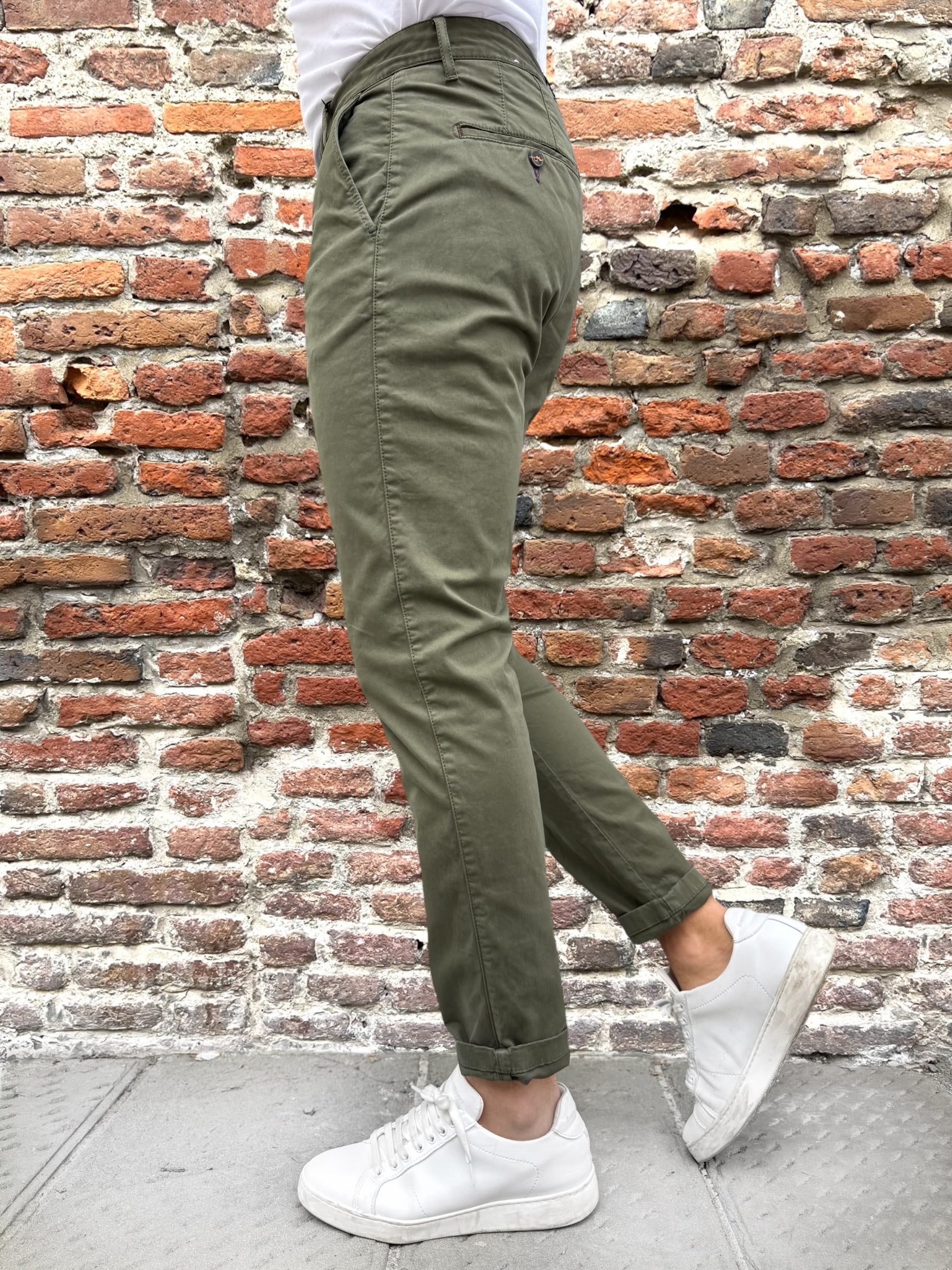 Pantalone Berna Chinos Avocado 71 (12247786815828)