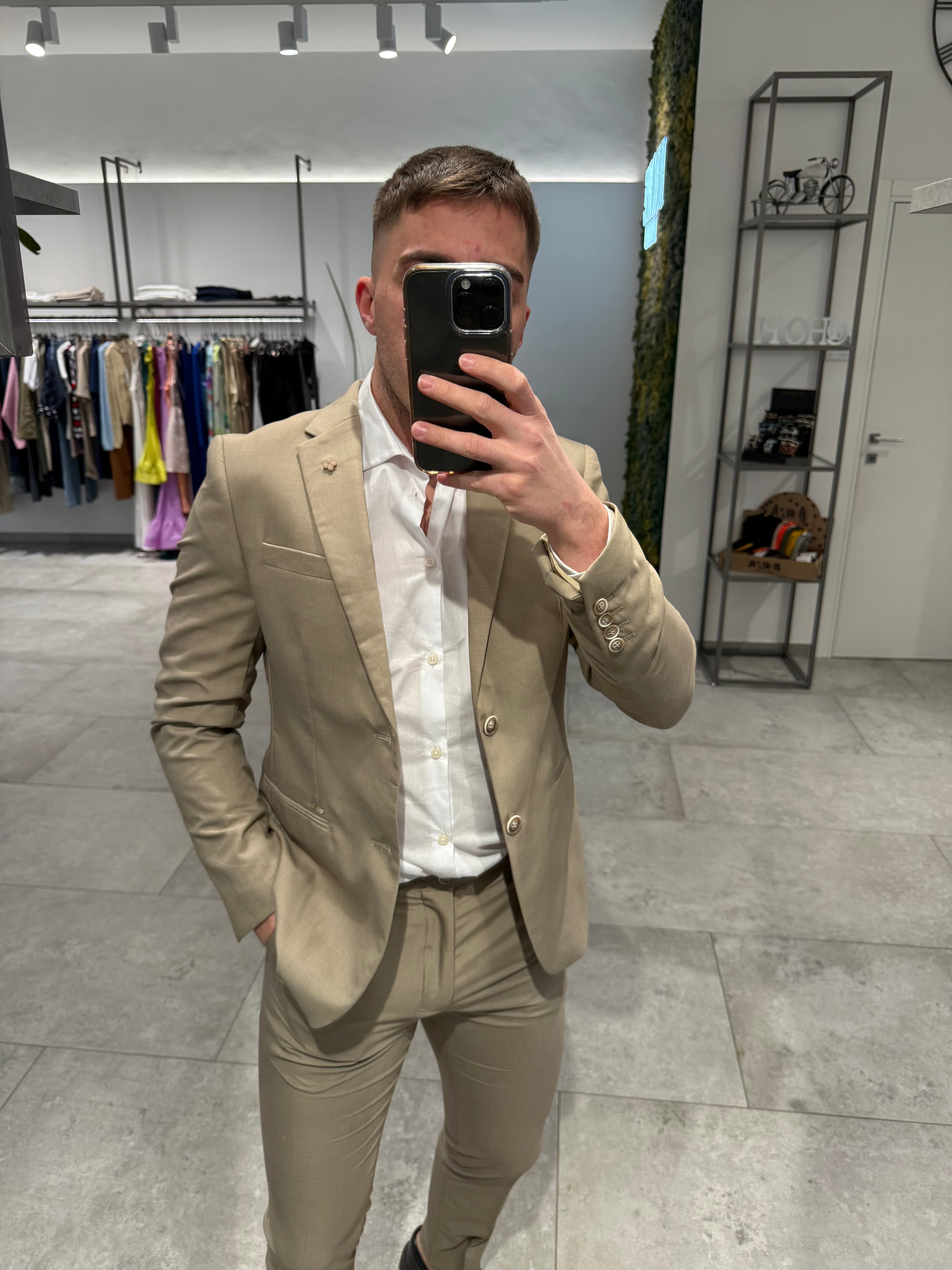 Completo Gianni Lupo Travis Cammello (11937648476500)