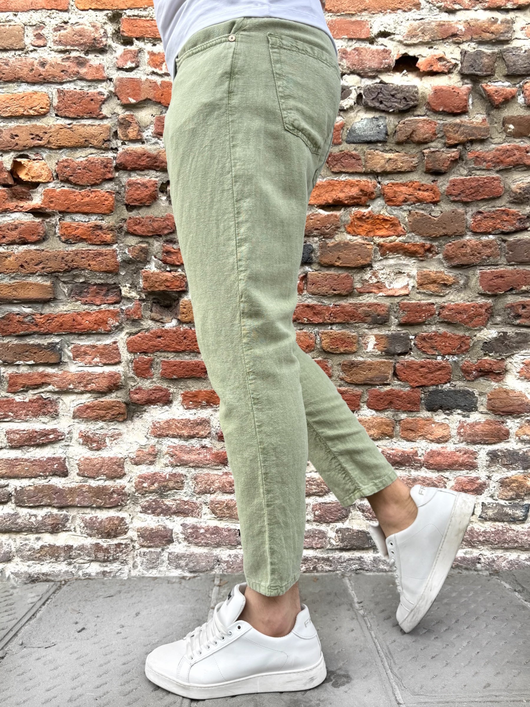 Pantalone Berna Carrot Lino Verde 1053 (12060338553172)