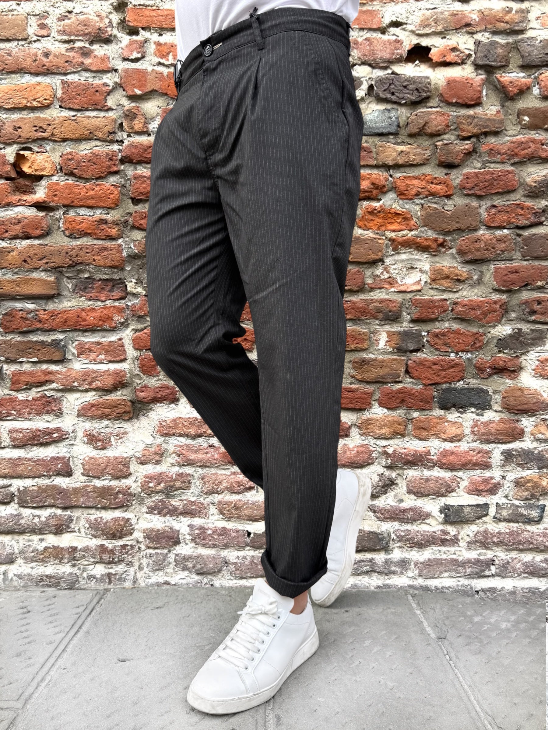 Pantalone Block Eleven Coulisse Gessato Nero (12239492055380)