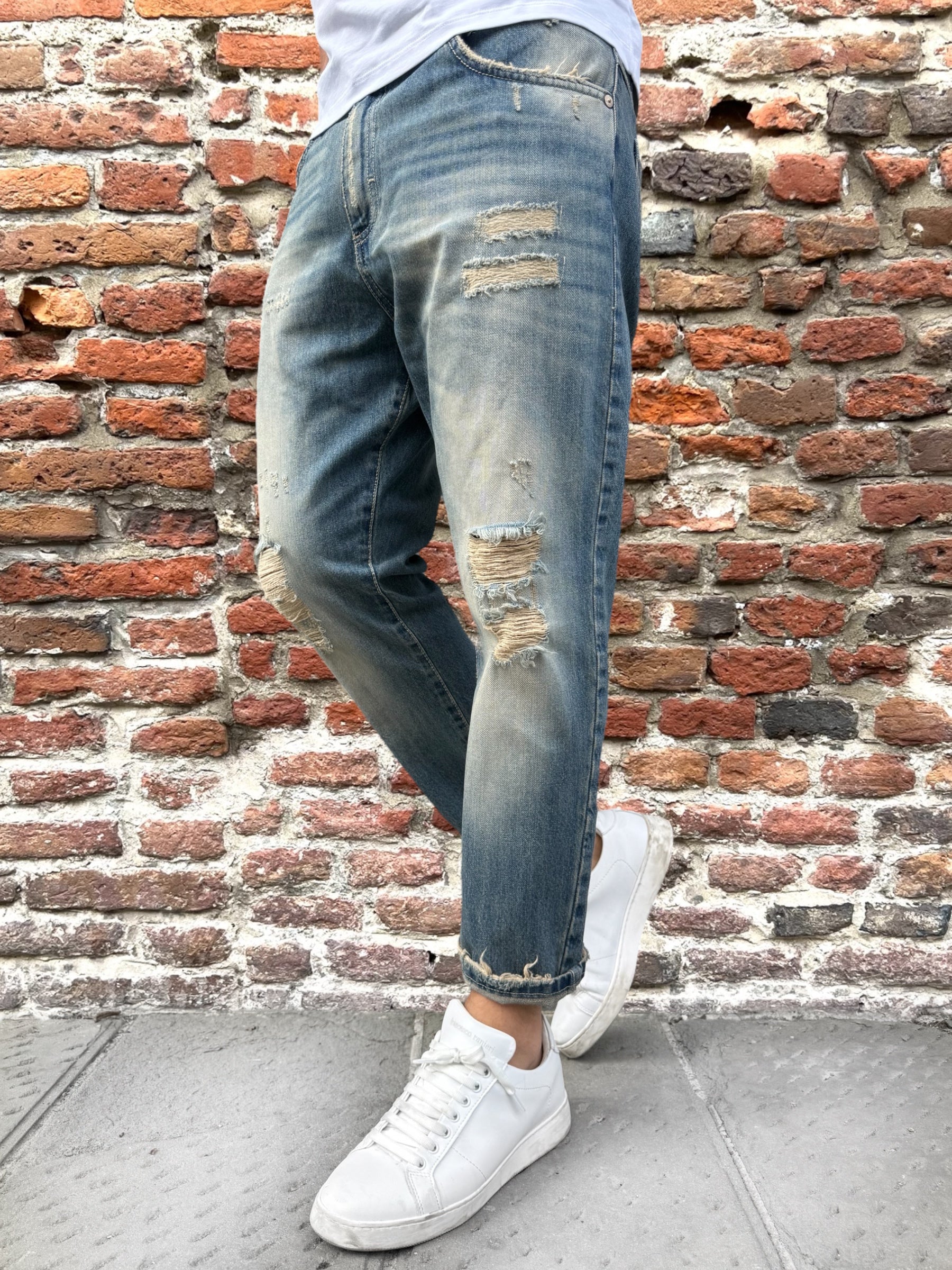 Jeans Berna Carrot Destroyed 2076 (12228253876564)