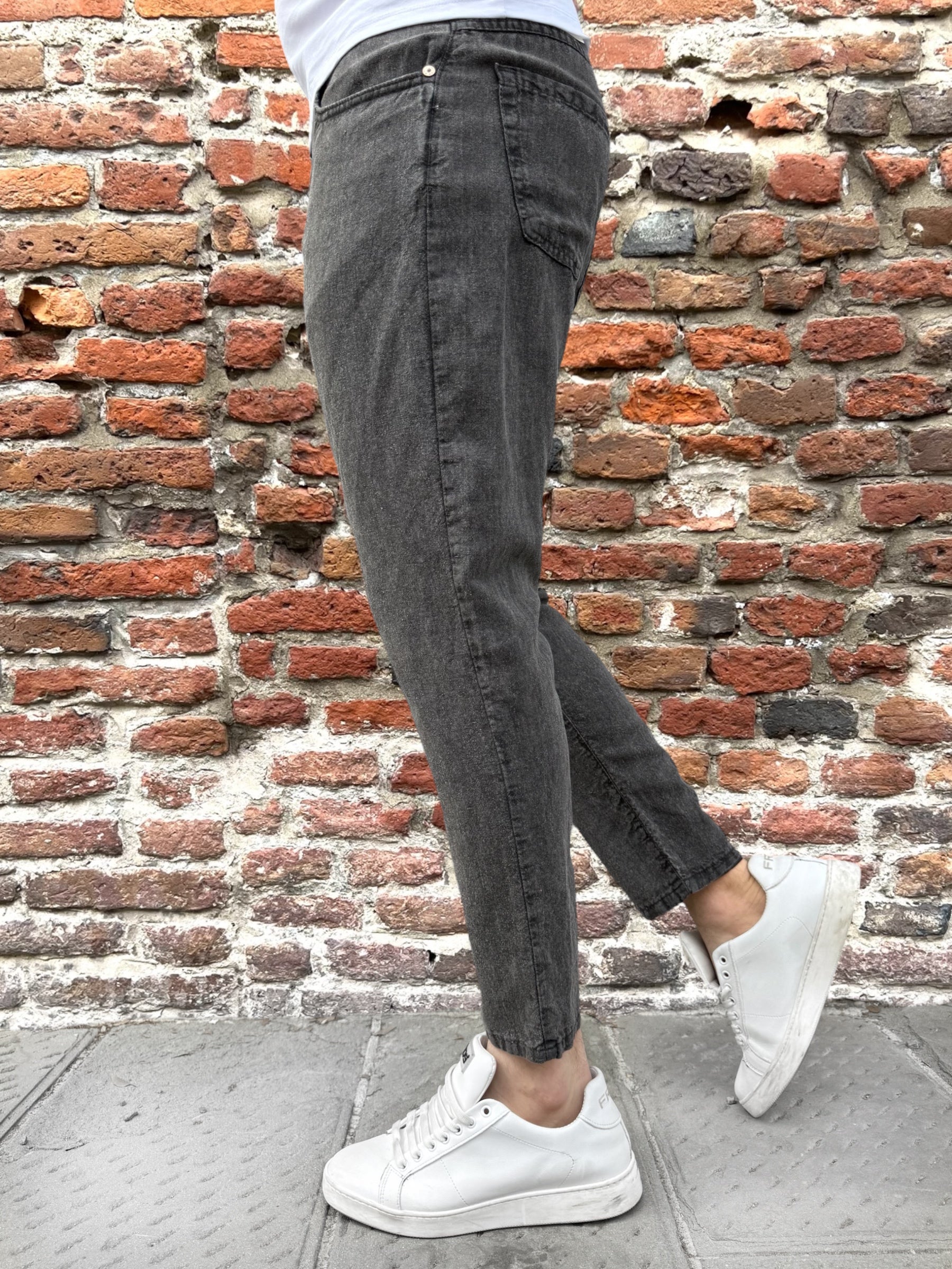 Pantalone Berna Carrot Lino Nero 1053 (12060329607508)