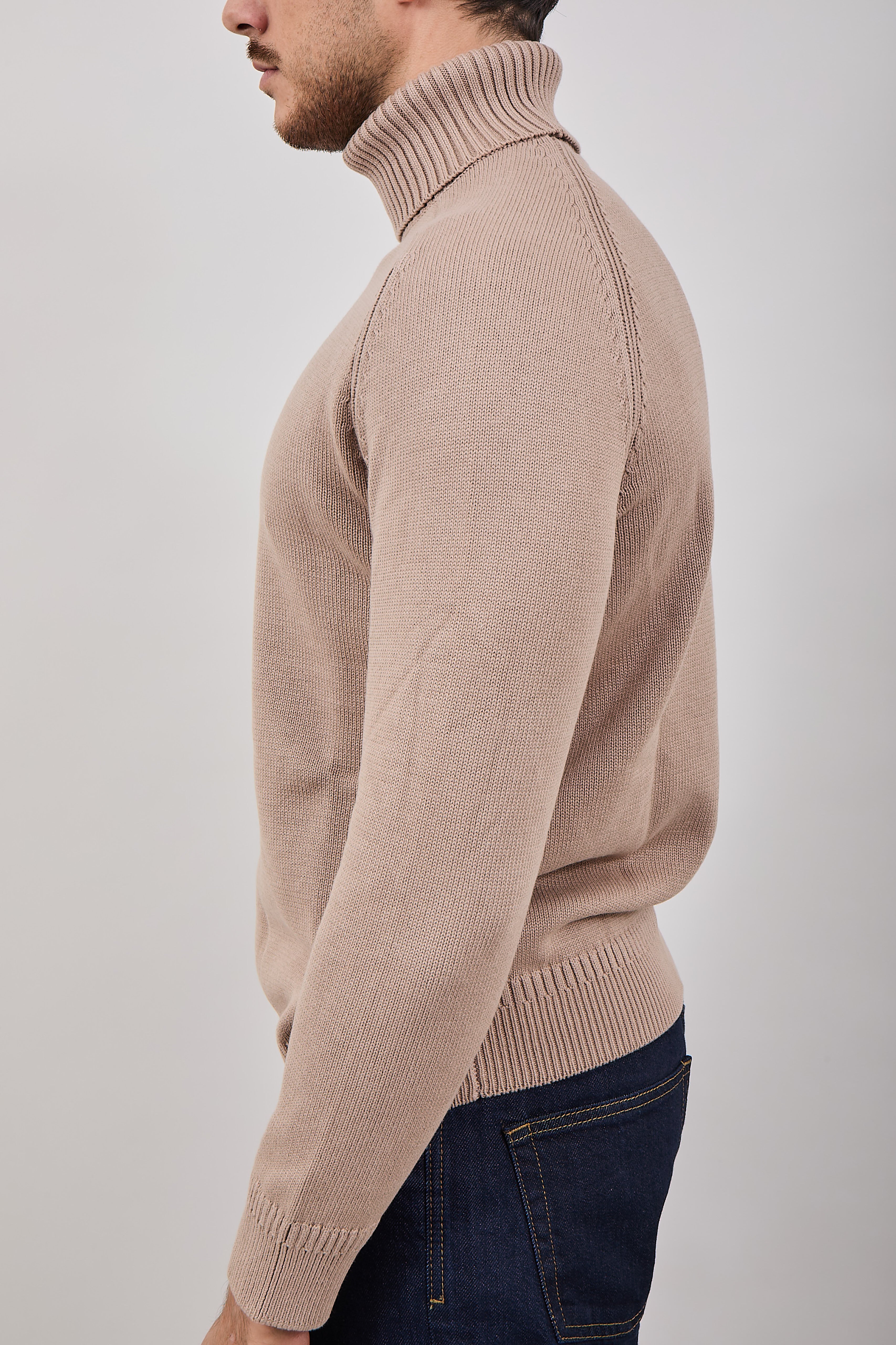 Dolcevita Diktat Beige