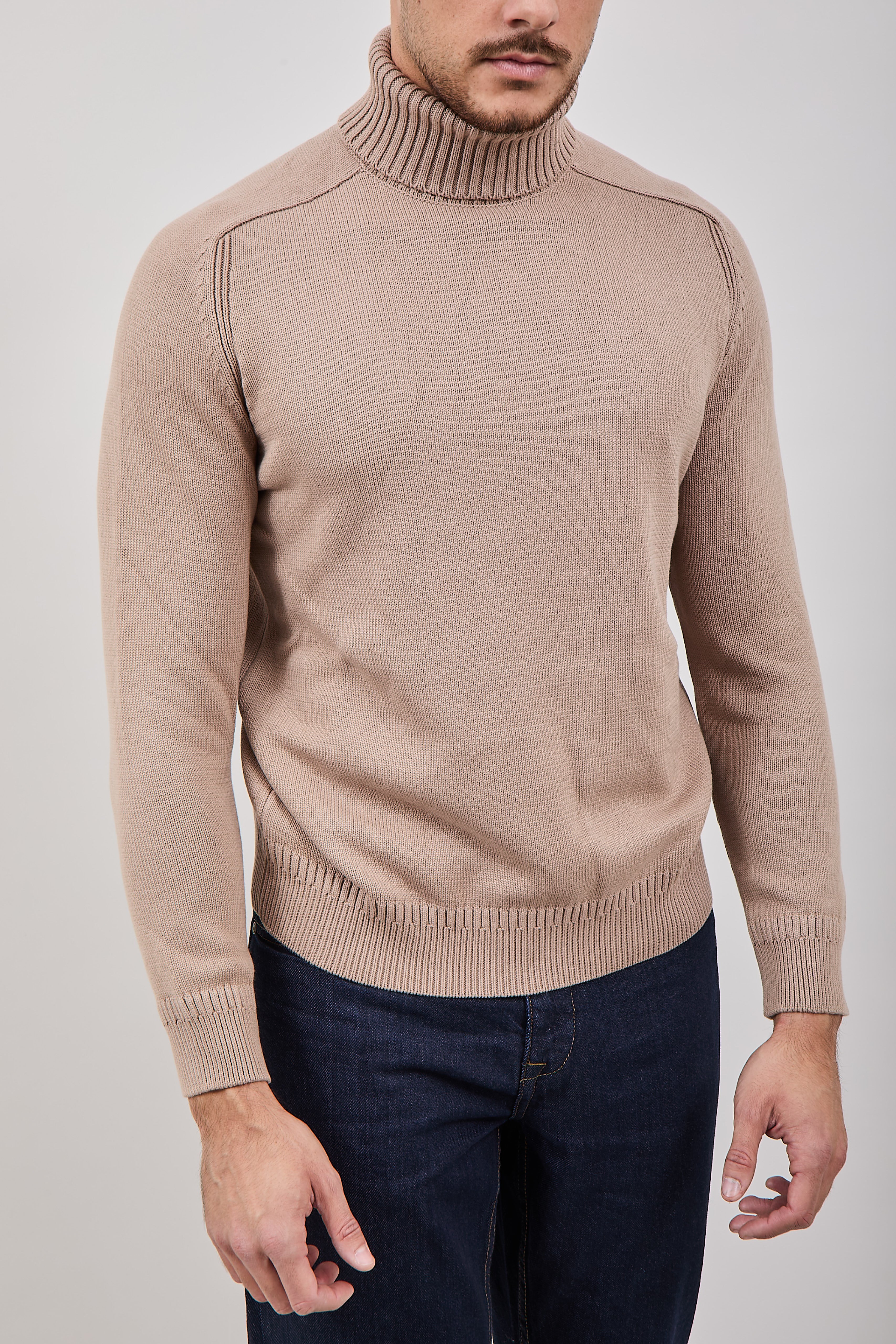 Dolcevita Diktat Beige