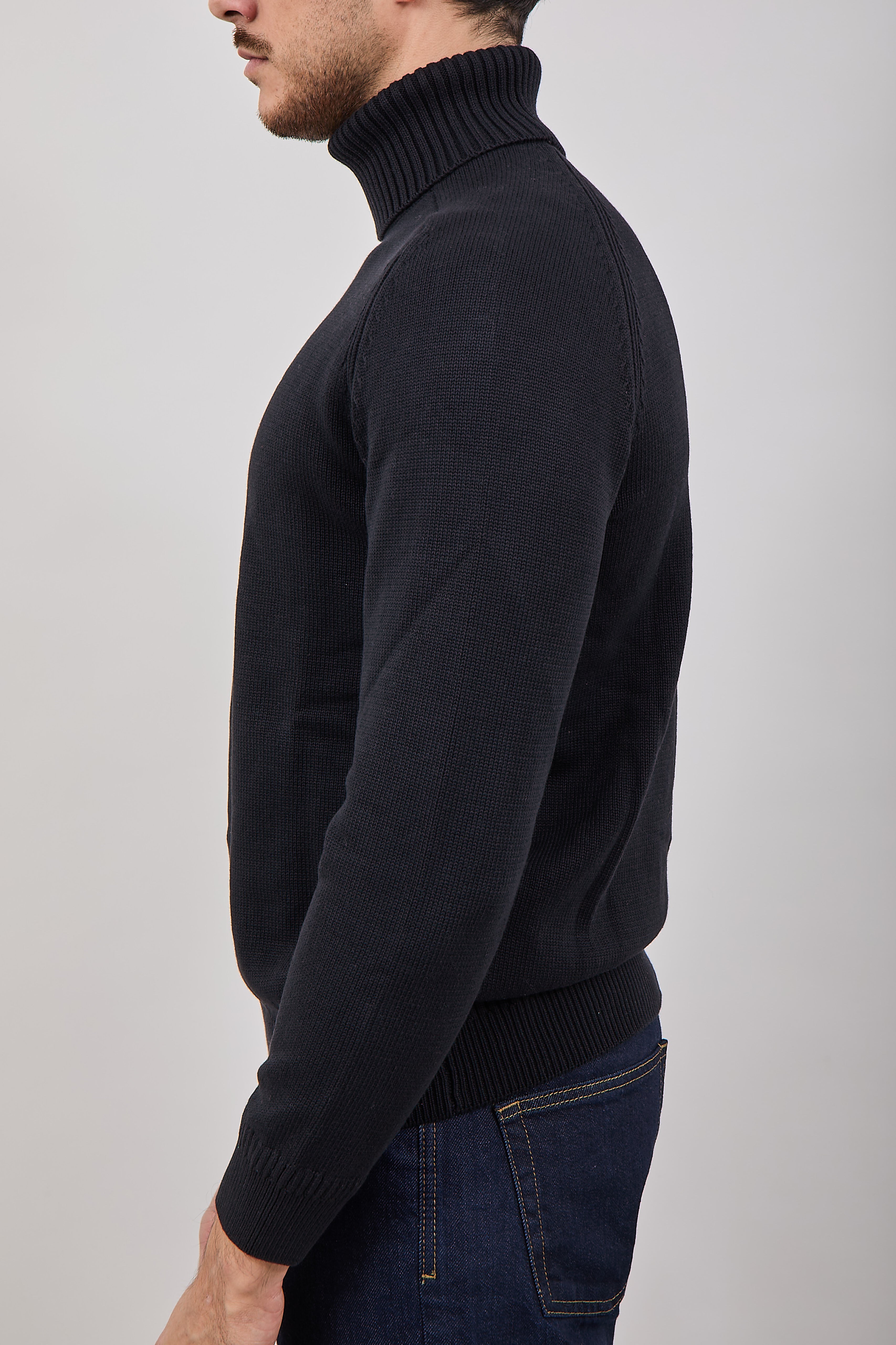 Dolcevita Diktat Nero