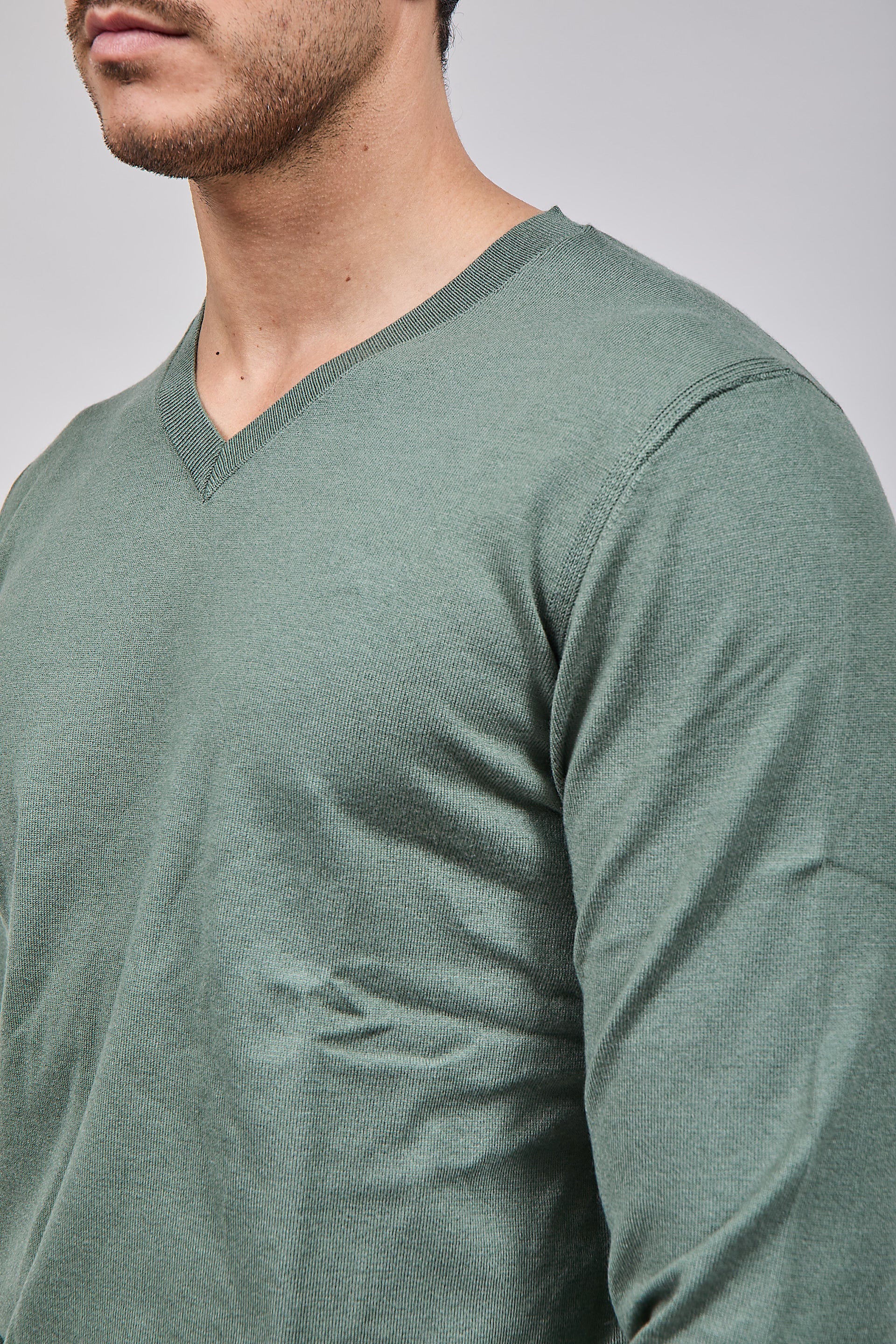 Maglioncino Diktat Cashmere Scollo V Salvia 002