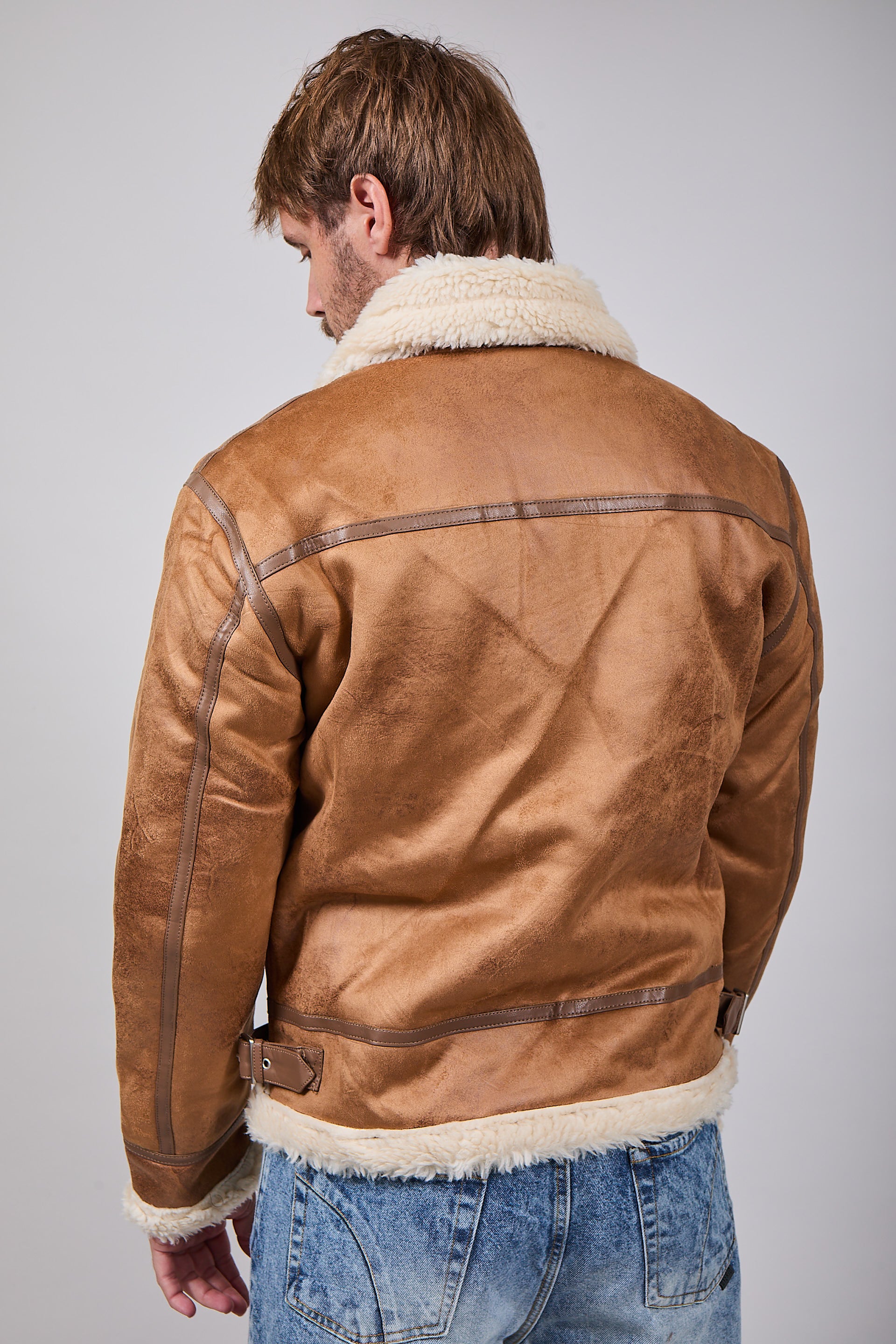 Montone Gianni Lupo Cammello 9800 (12311461790036)