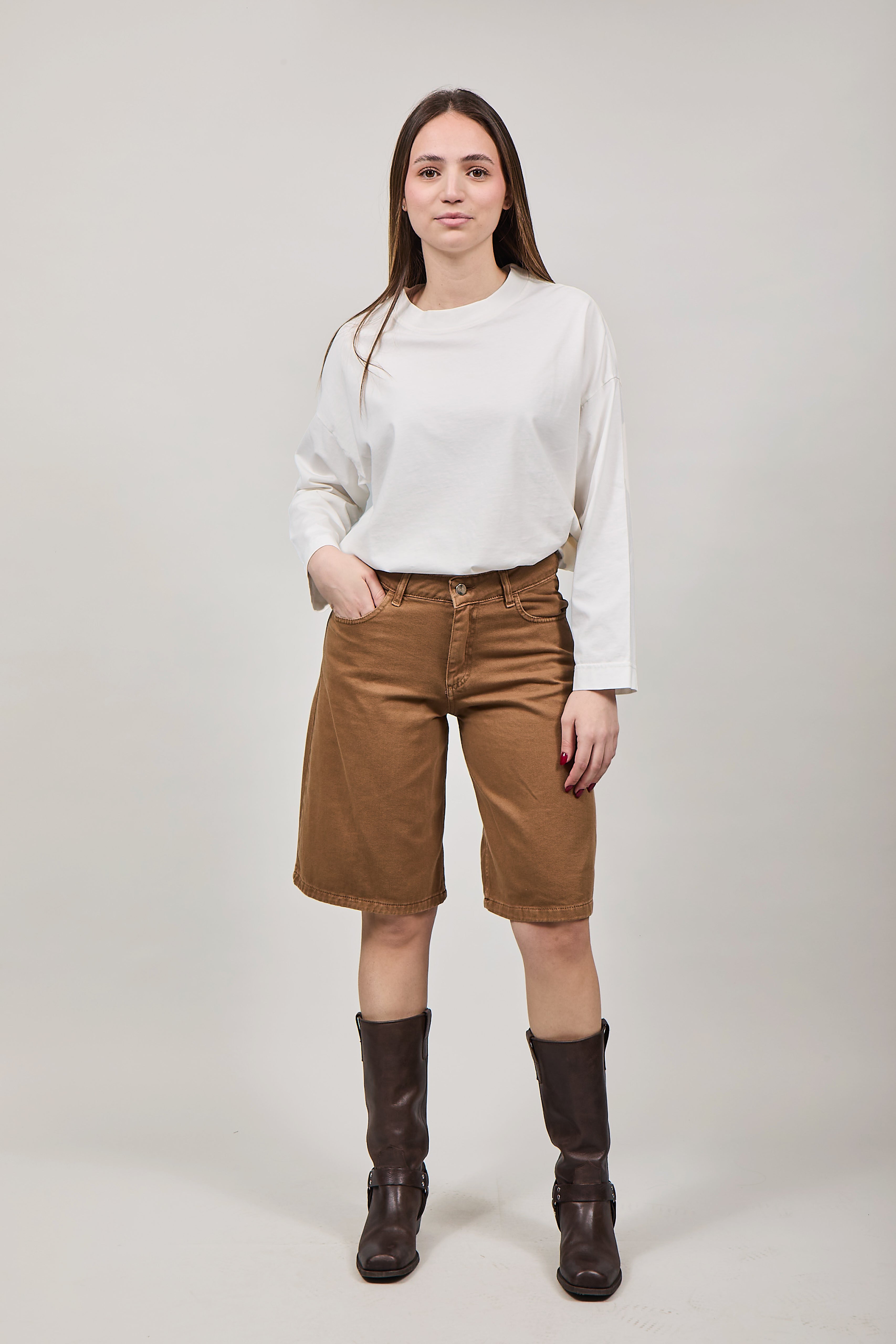 Bermuda Lokita Bull Cammello