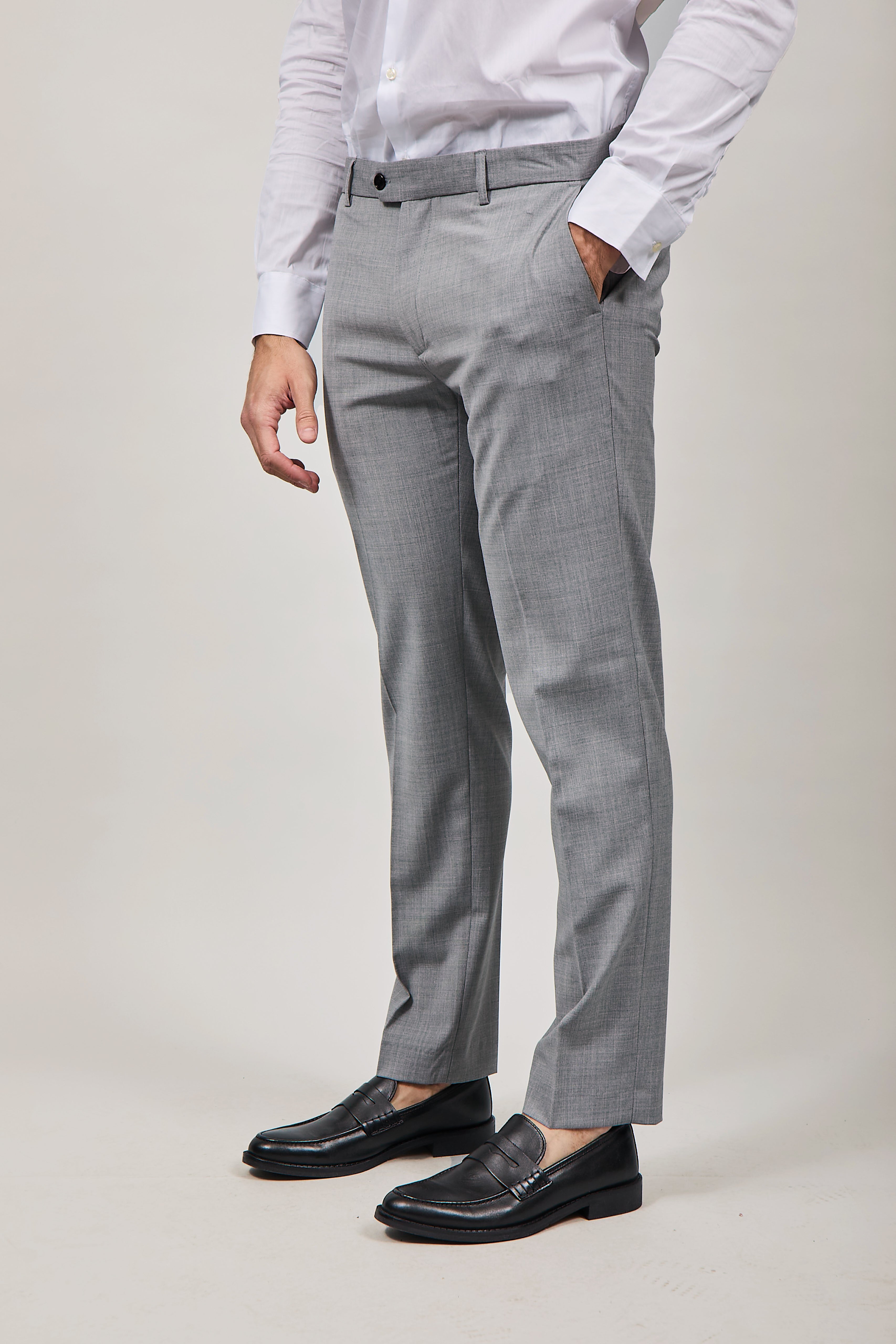 Abito Bharnaba Adige Grigio