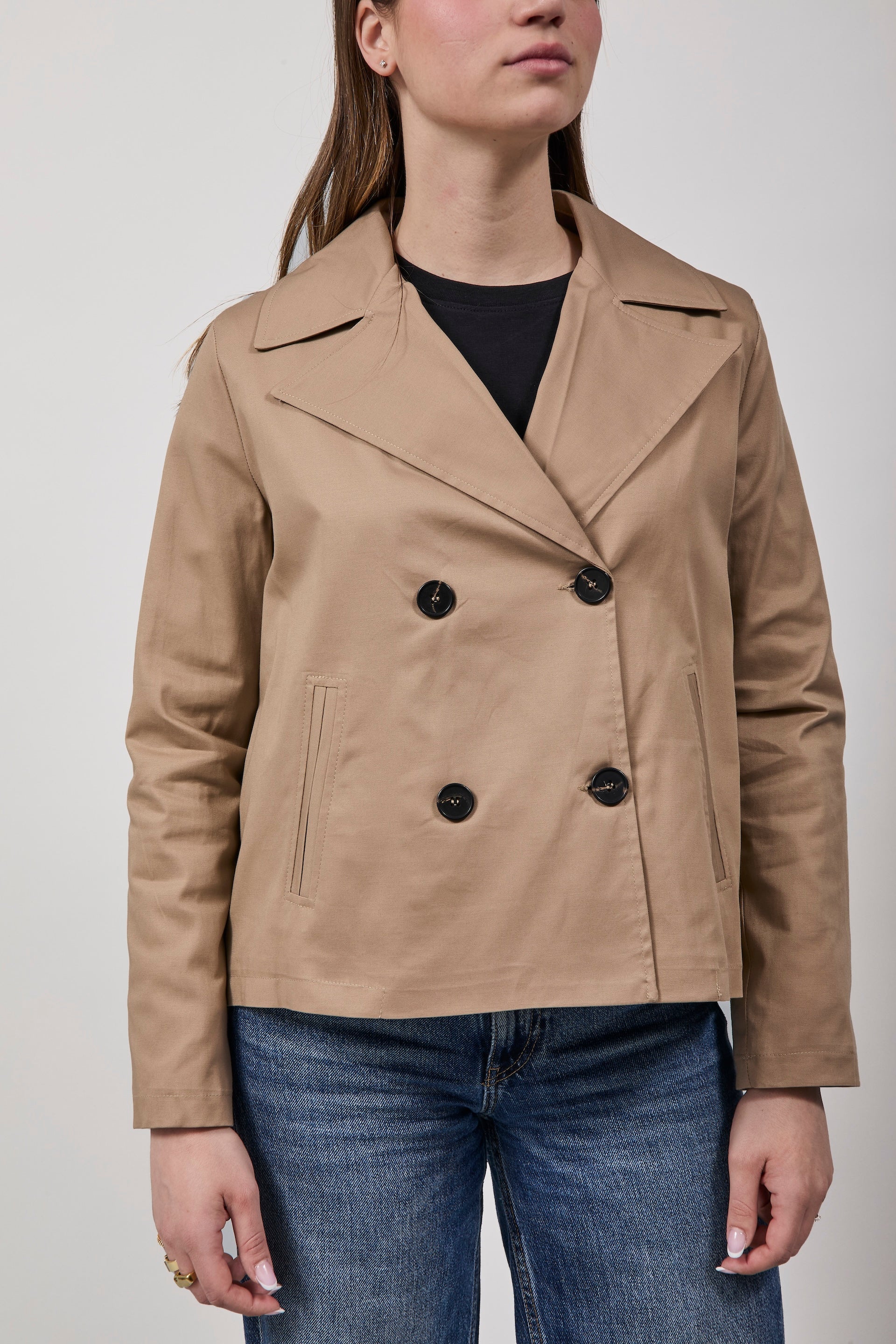 Trench Lokita Corto