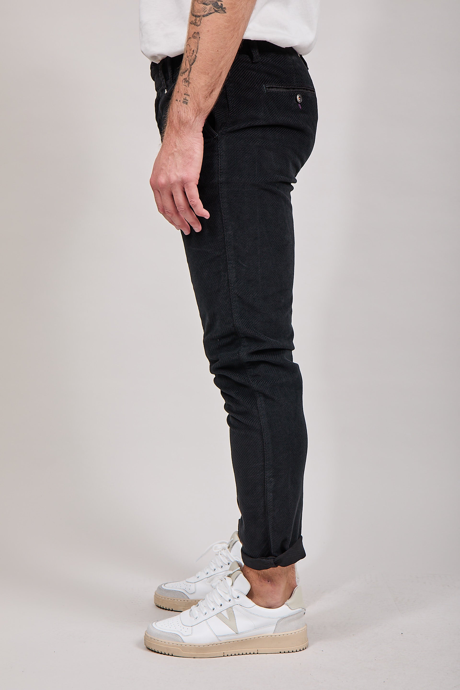 Pantalone velluto Berna chinos 118 Nero