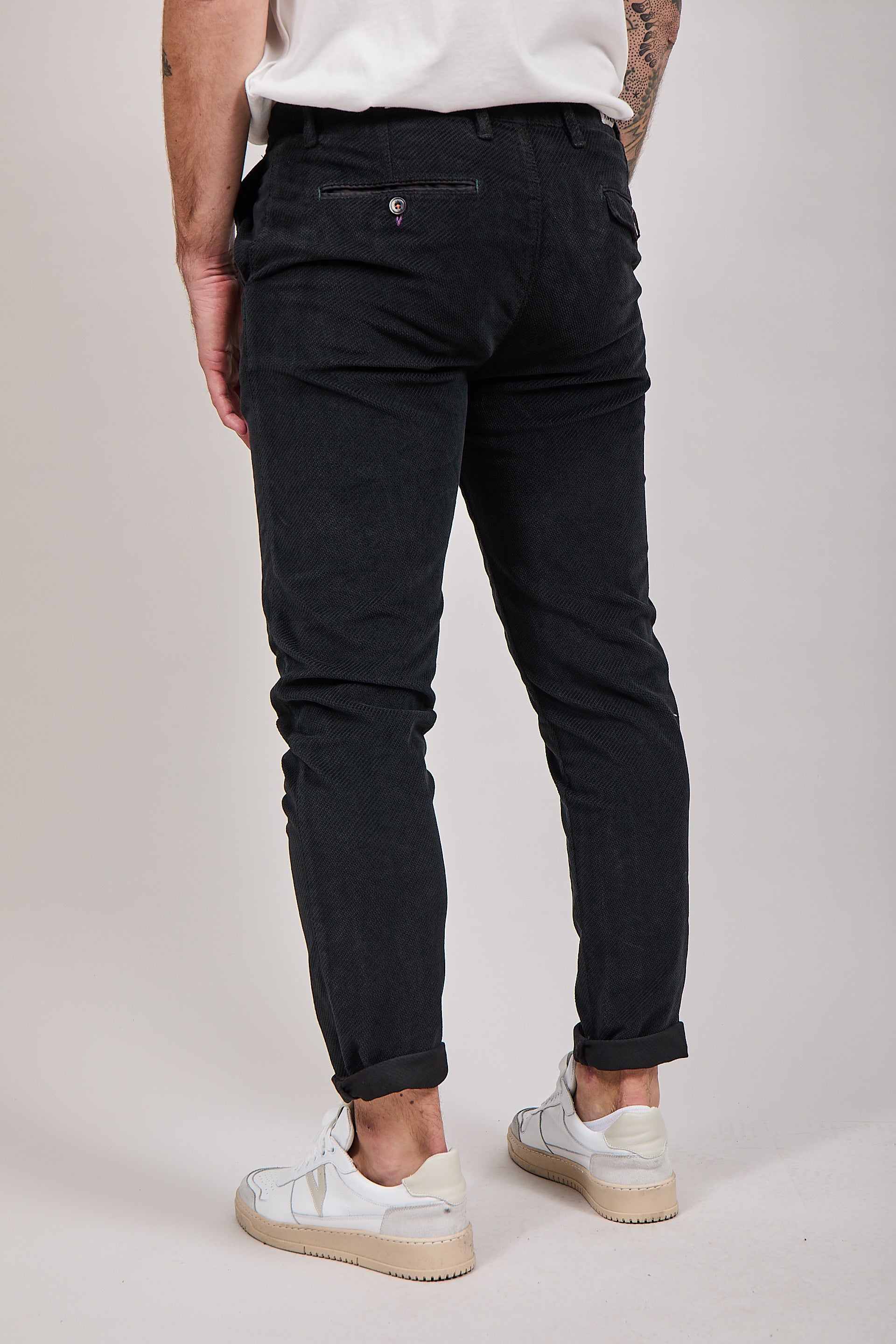 Pantalone velluto Berna chinos 118 Nero