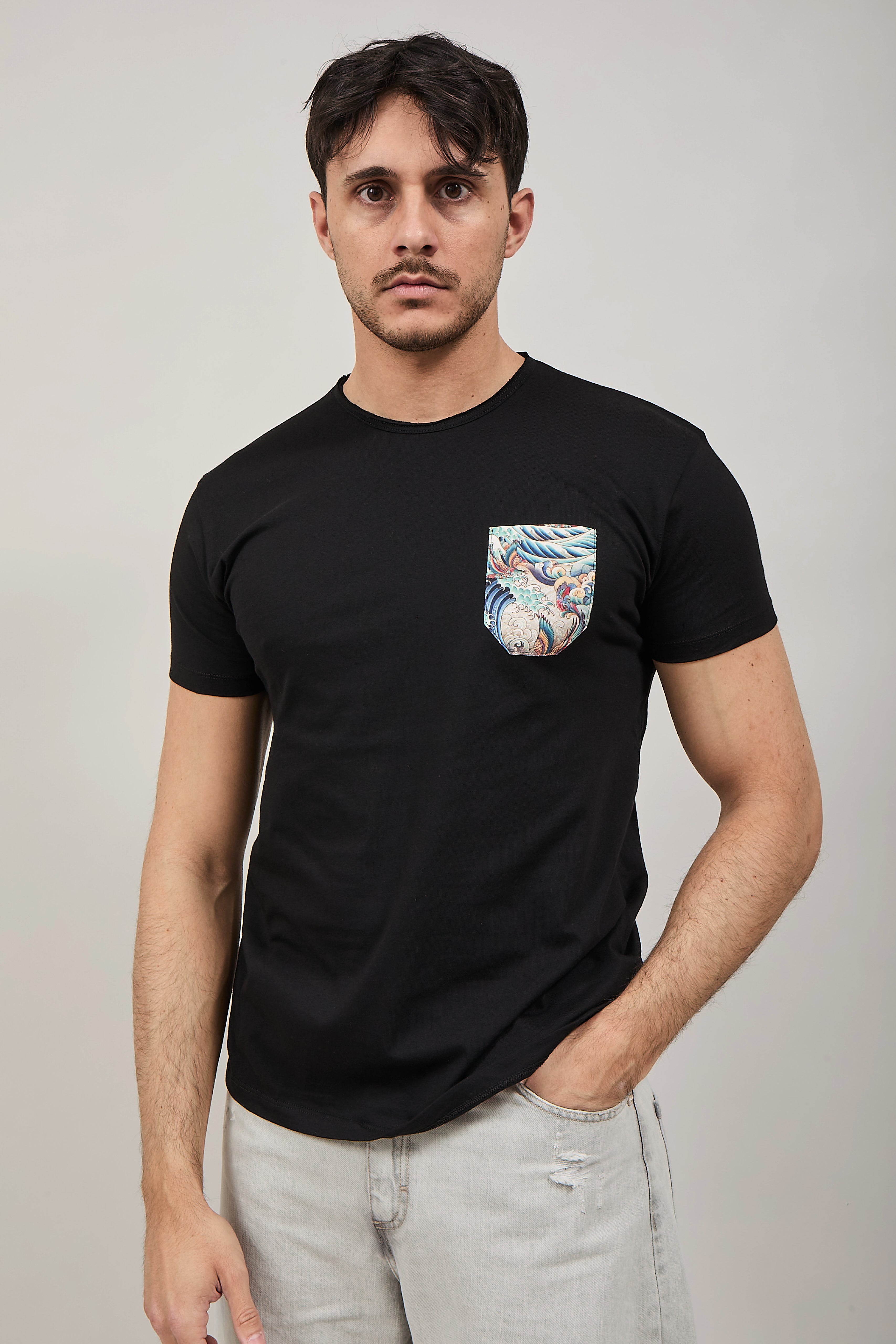 T-shirt V2 Taschino Nera N3