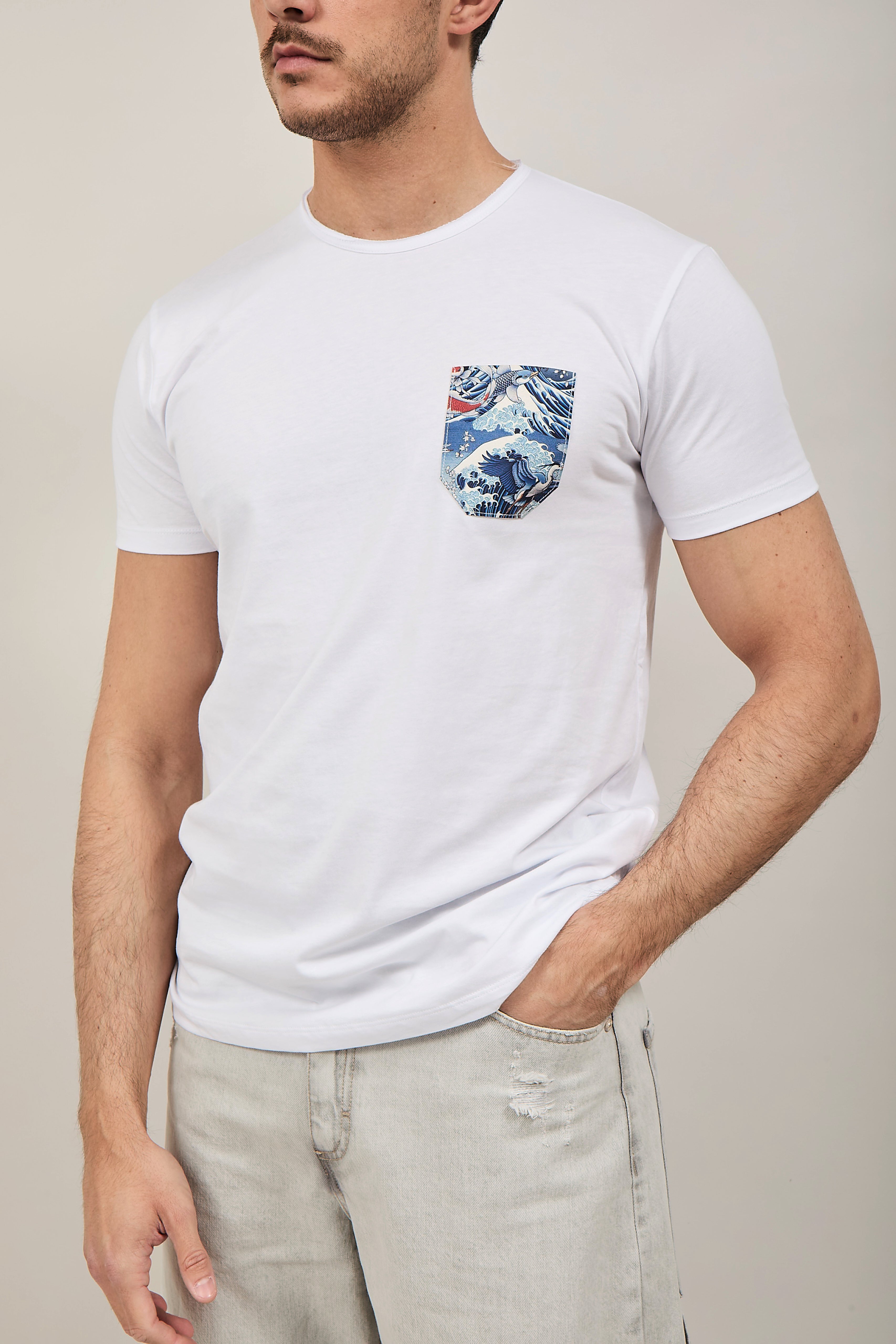 T-shirt V2 Taschino Bianca B3