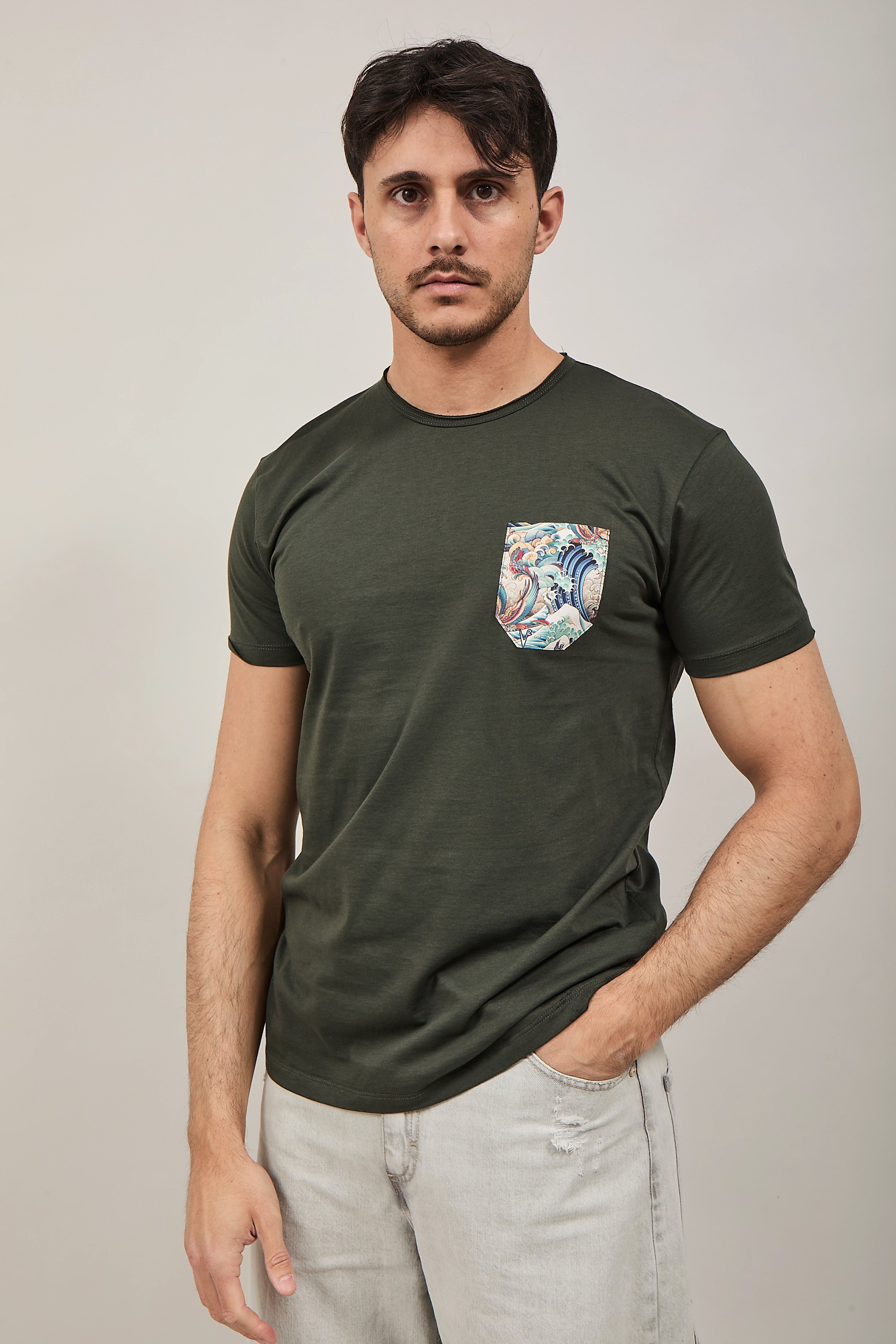 T-shirt V2 Taschino Militare V3