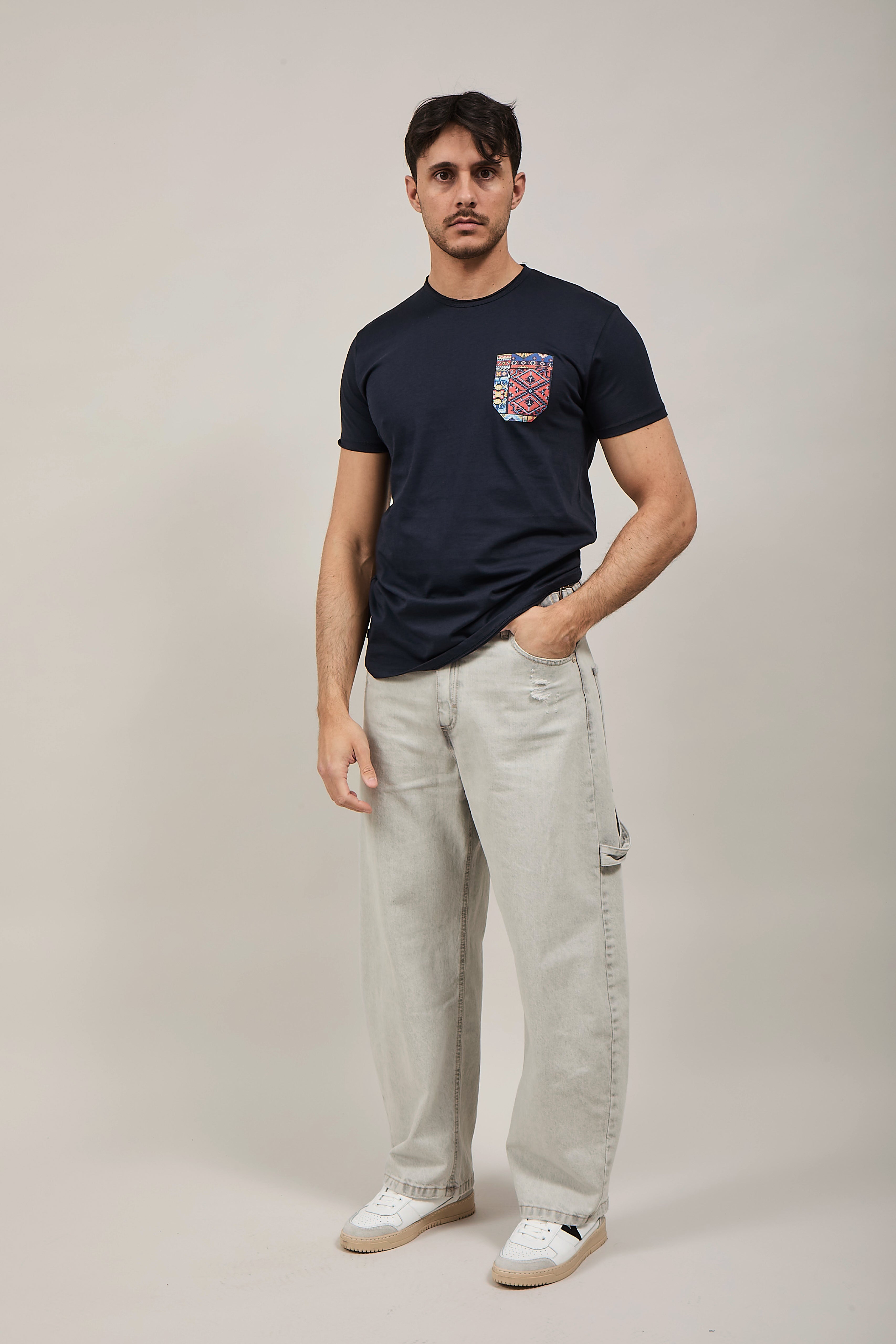 T-shirt V2 Taschino Blu BL8