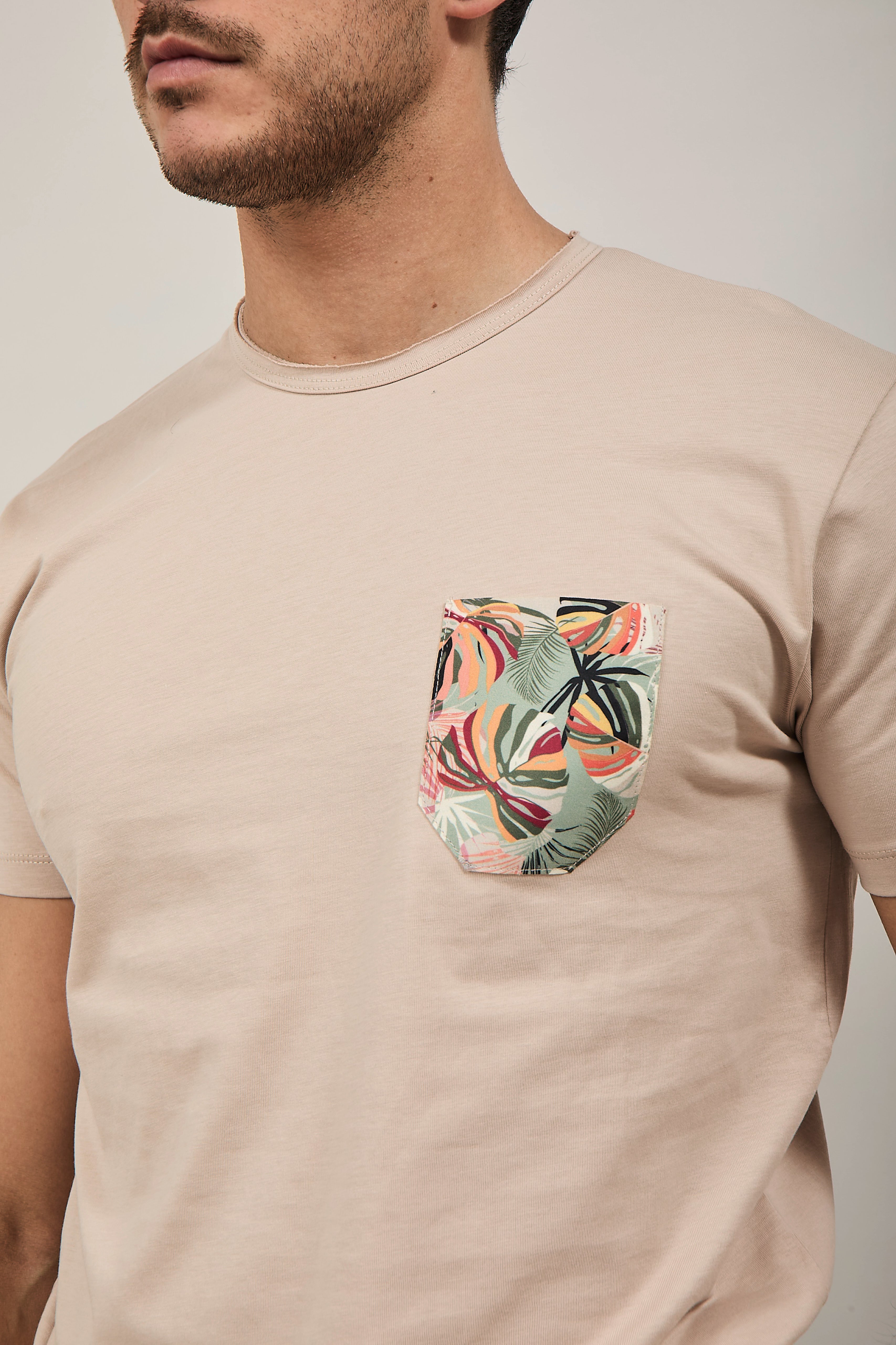 T-shirt V2 Taschino Beige BE7