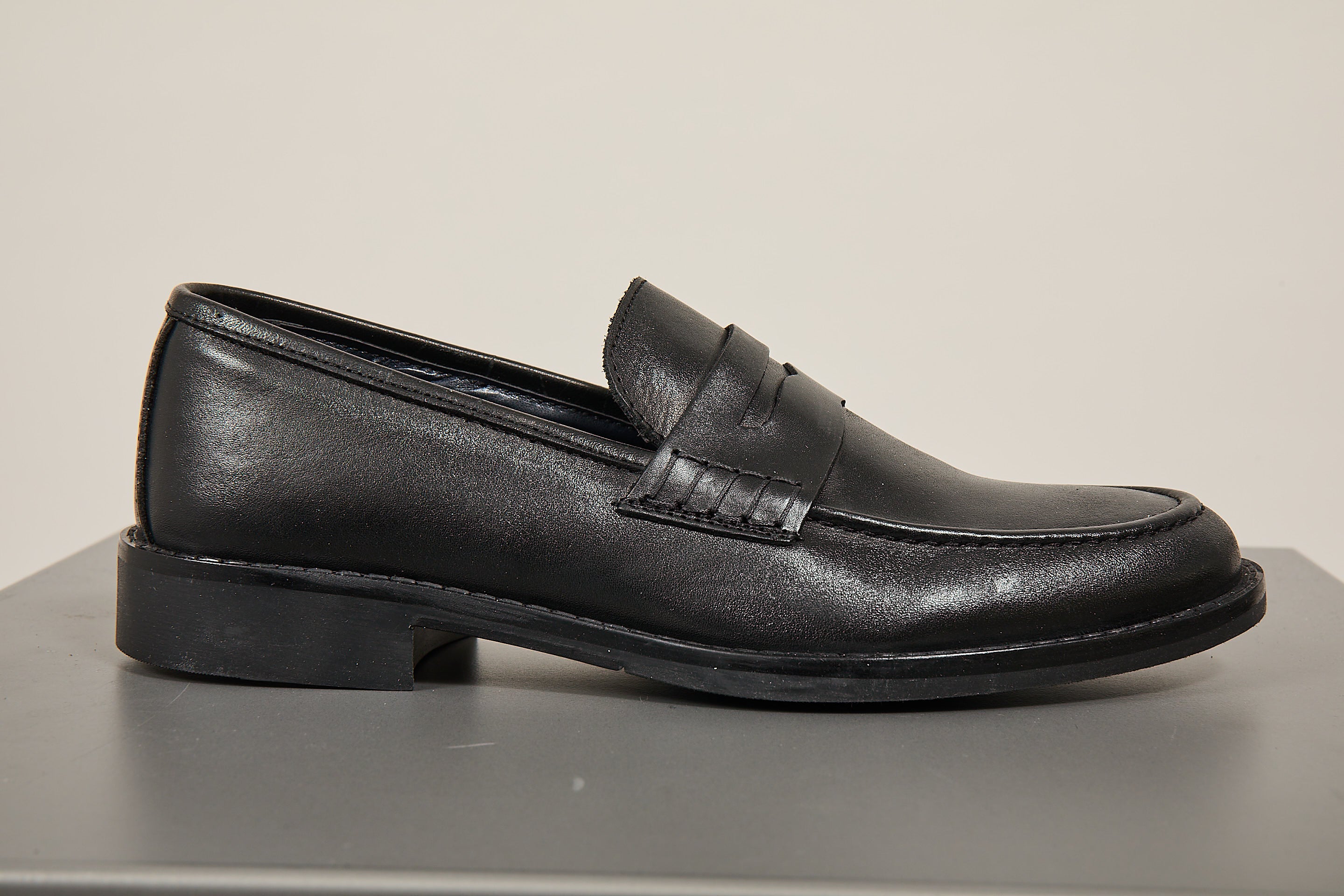 Mocassino Over-d Loafer Nero E17