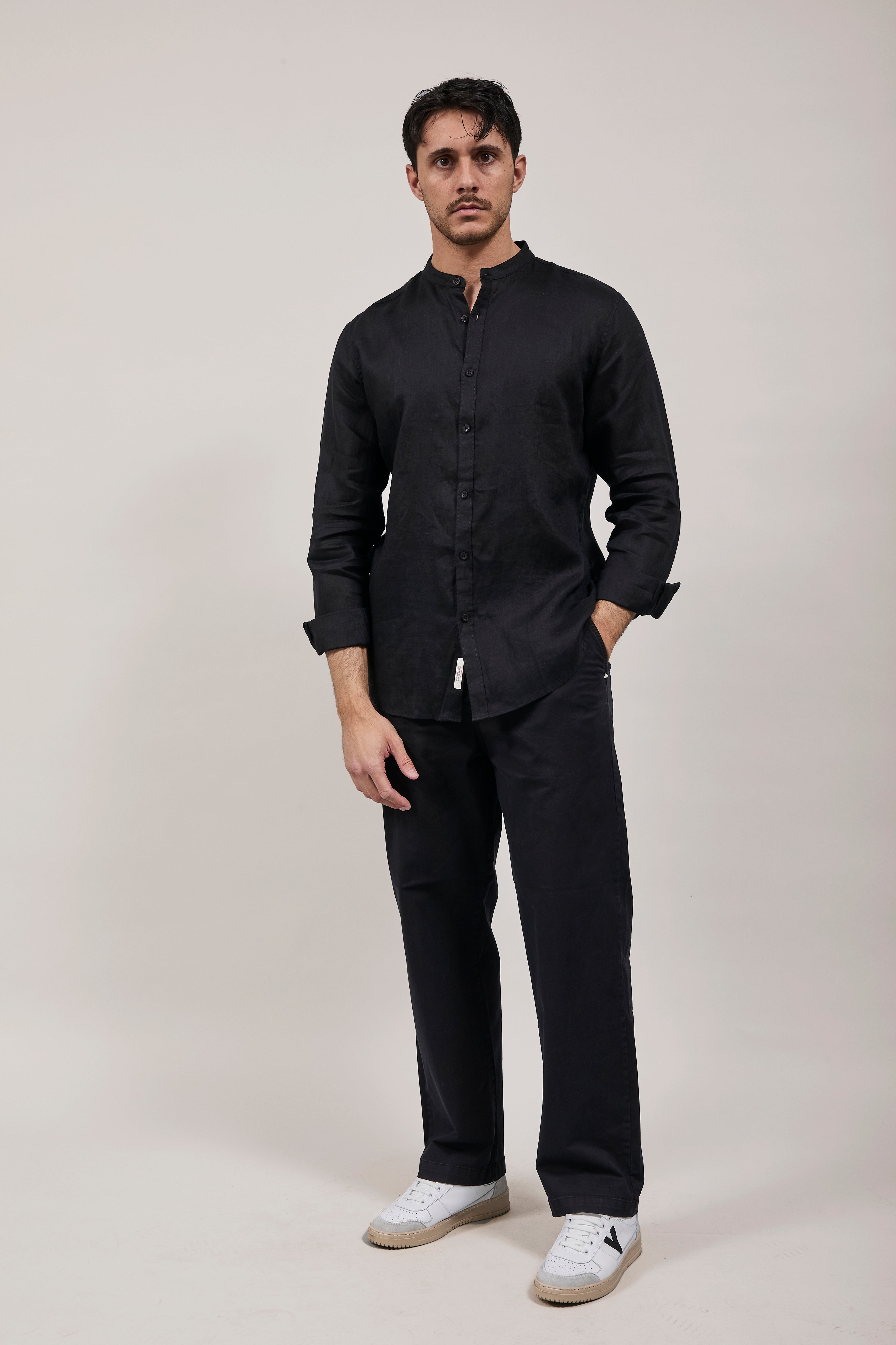 Camicia Gianni Lupo Lino Coreana 7620 Nera