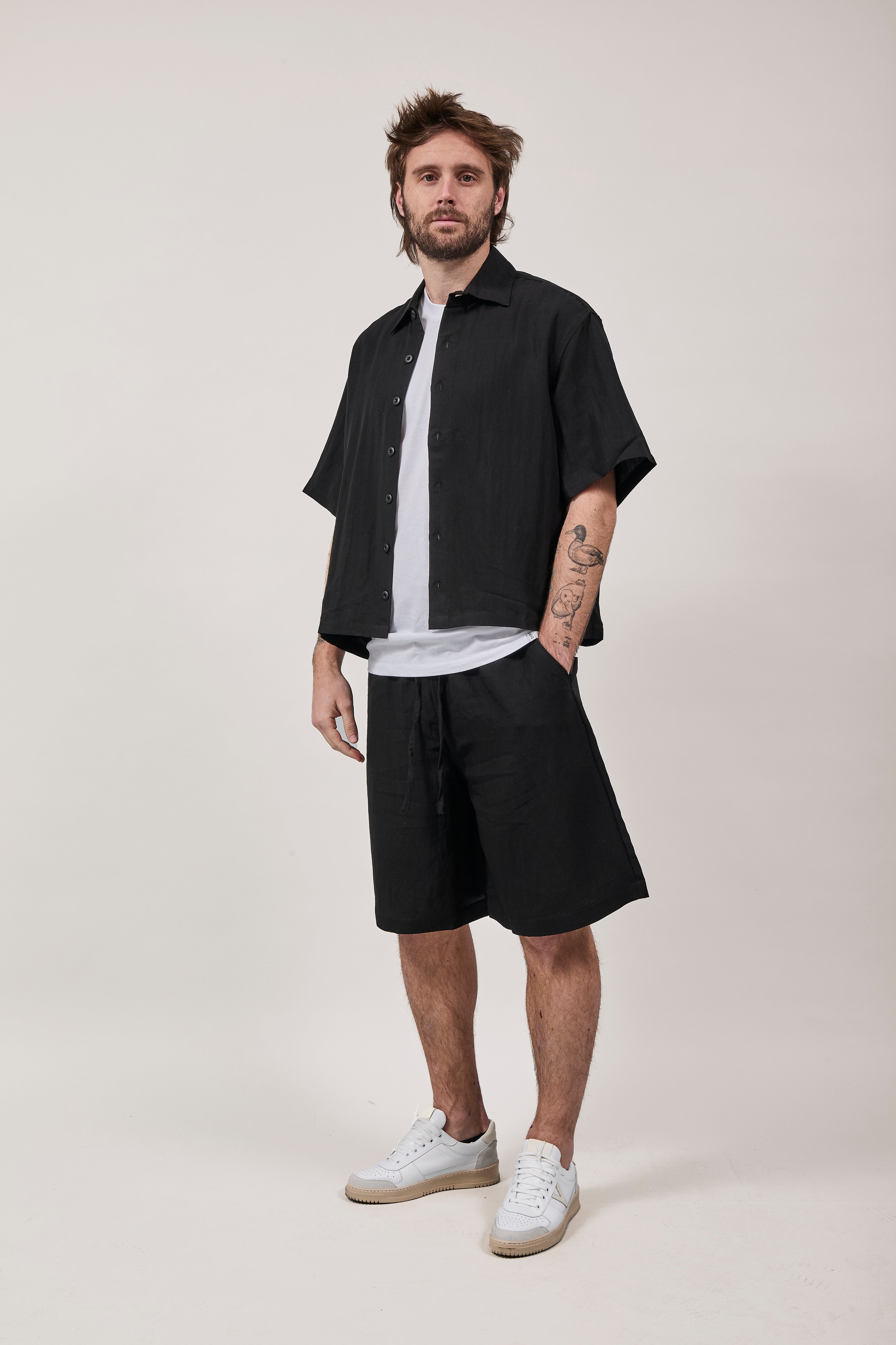 Bermuda Berna Tencel 102 Nero