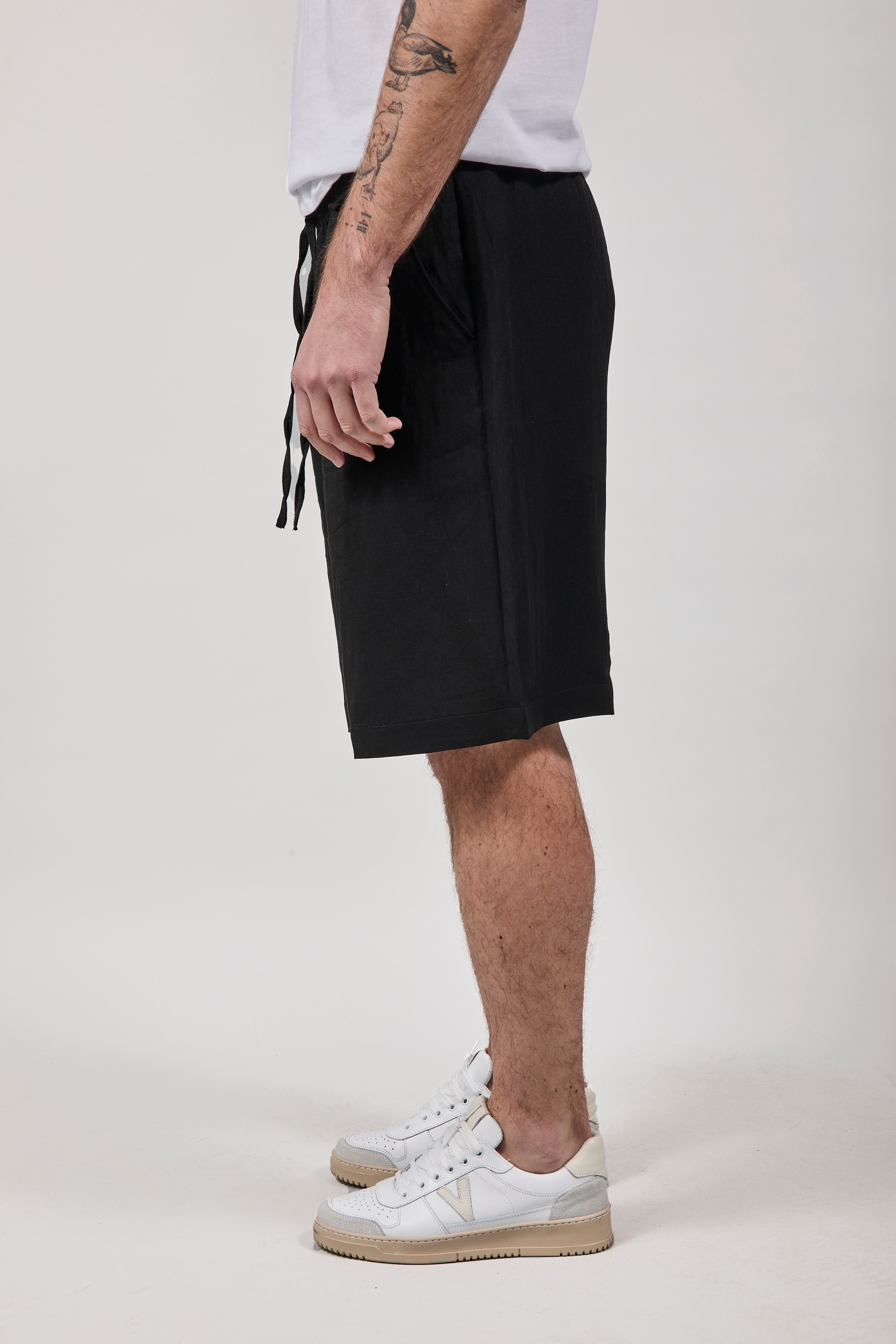 Bermuda Berna Tencel 102 Nero
