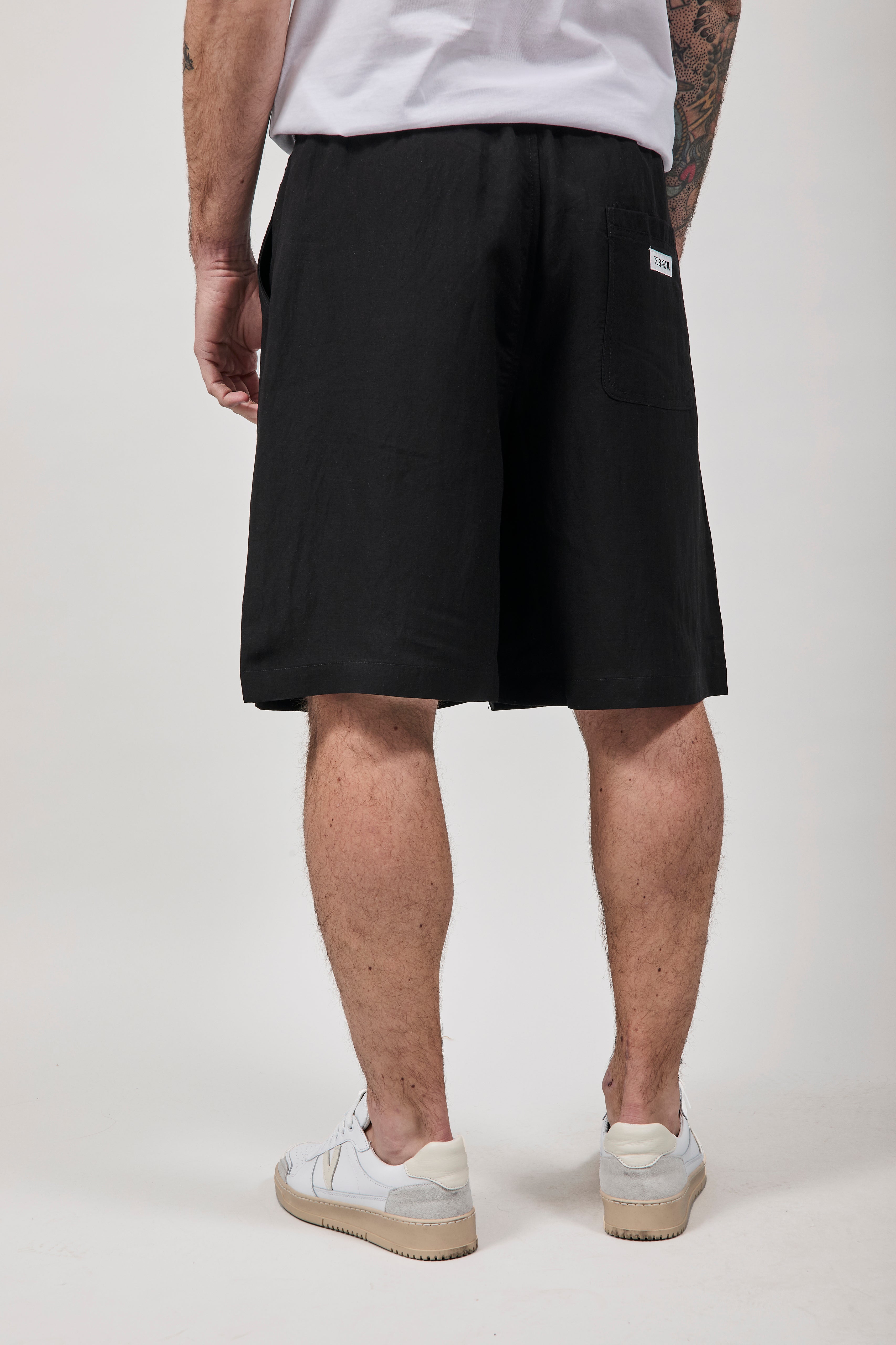 Bermuda Berna Tencel 102 Nero