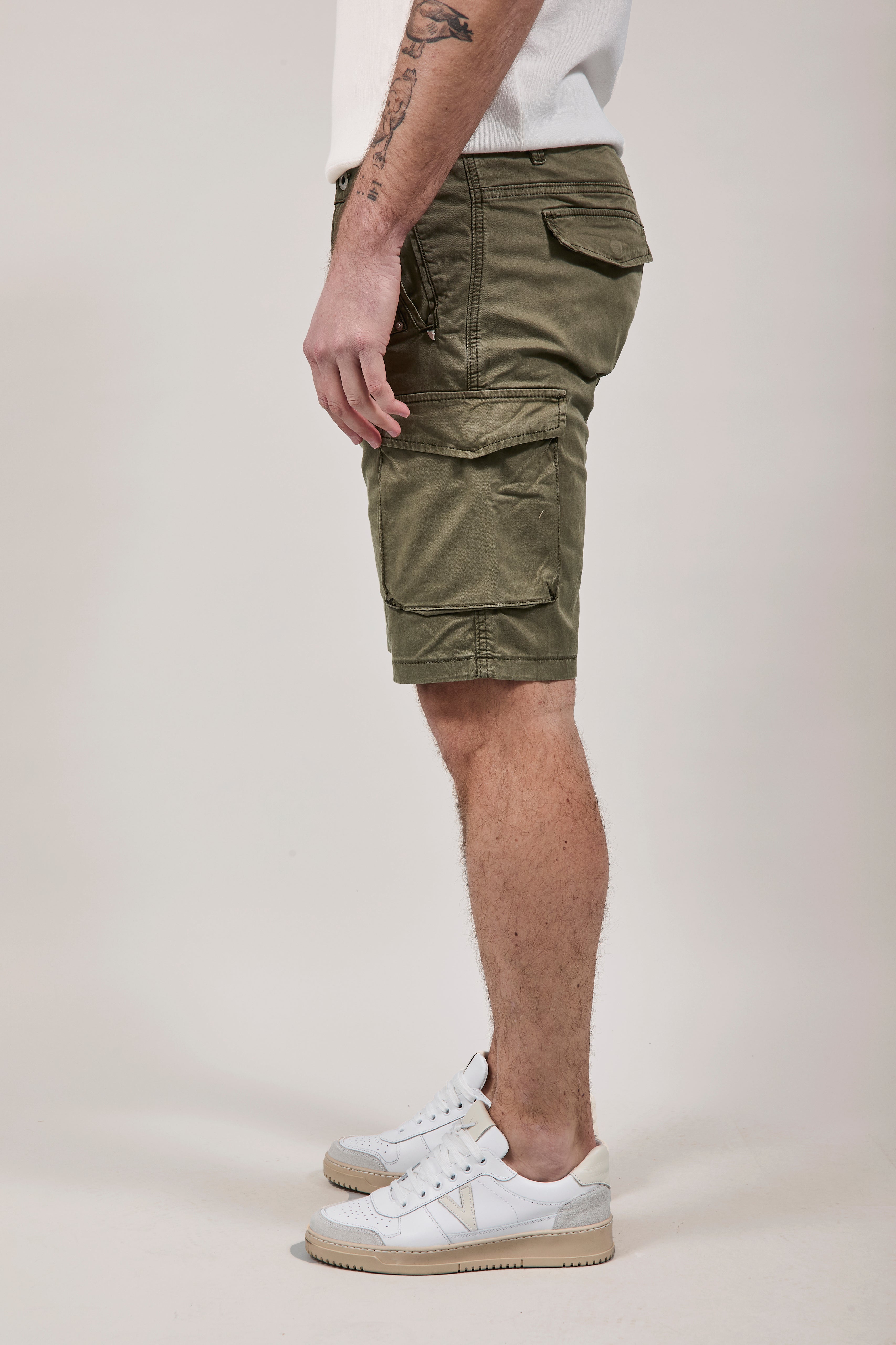 Bermuda Gianni Lupo Orlando Militare