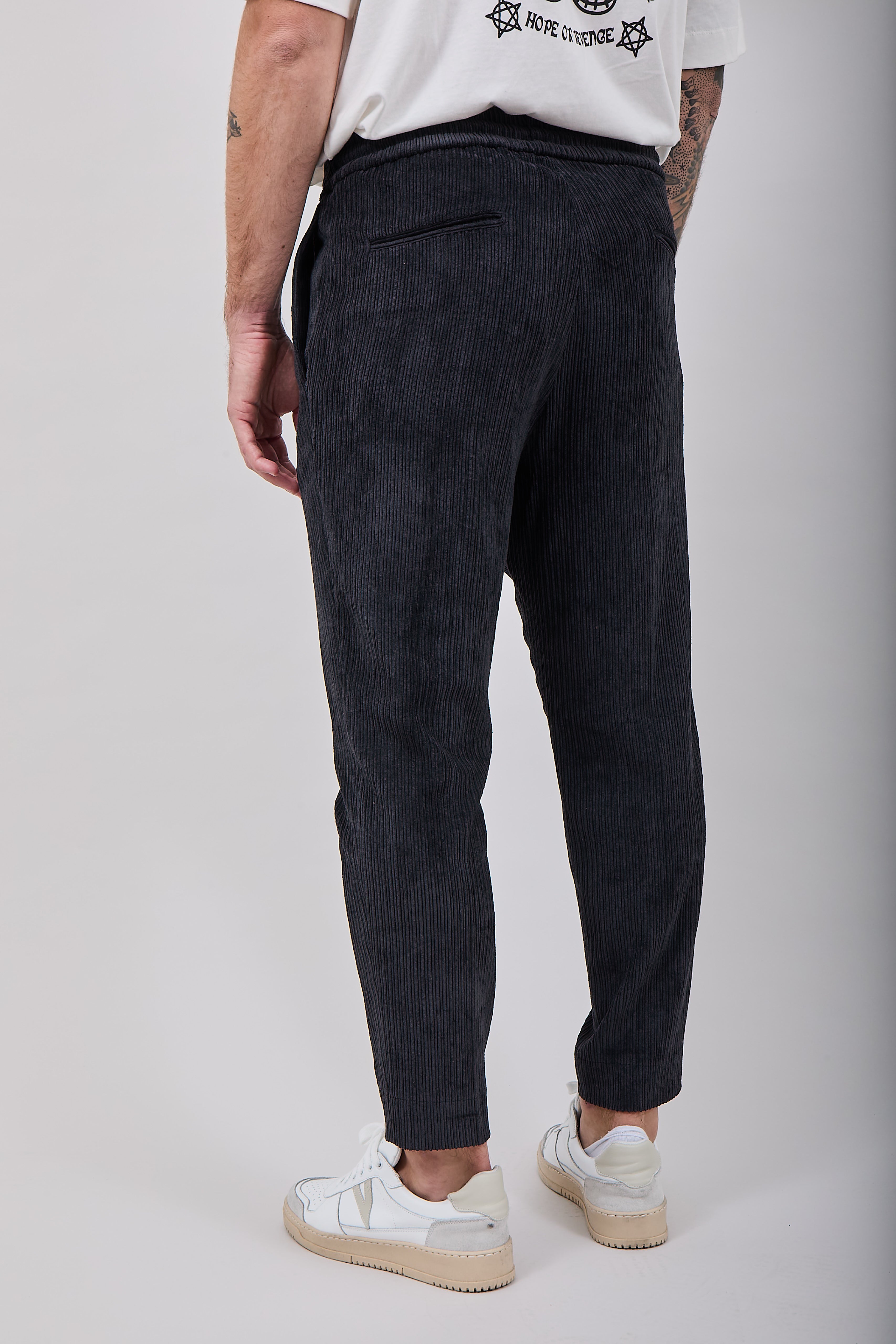 Pantalaccio Berna 387 Velluto Nero