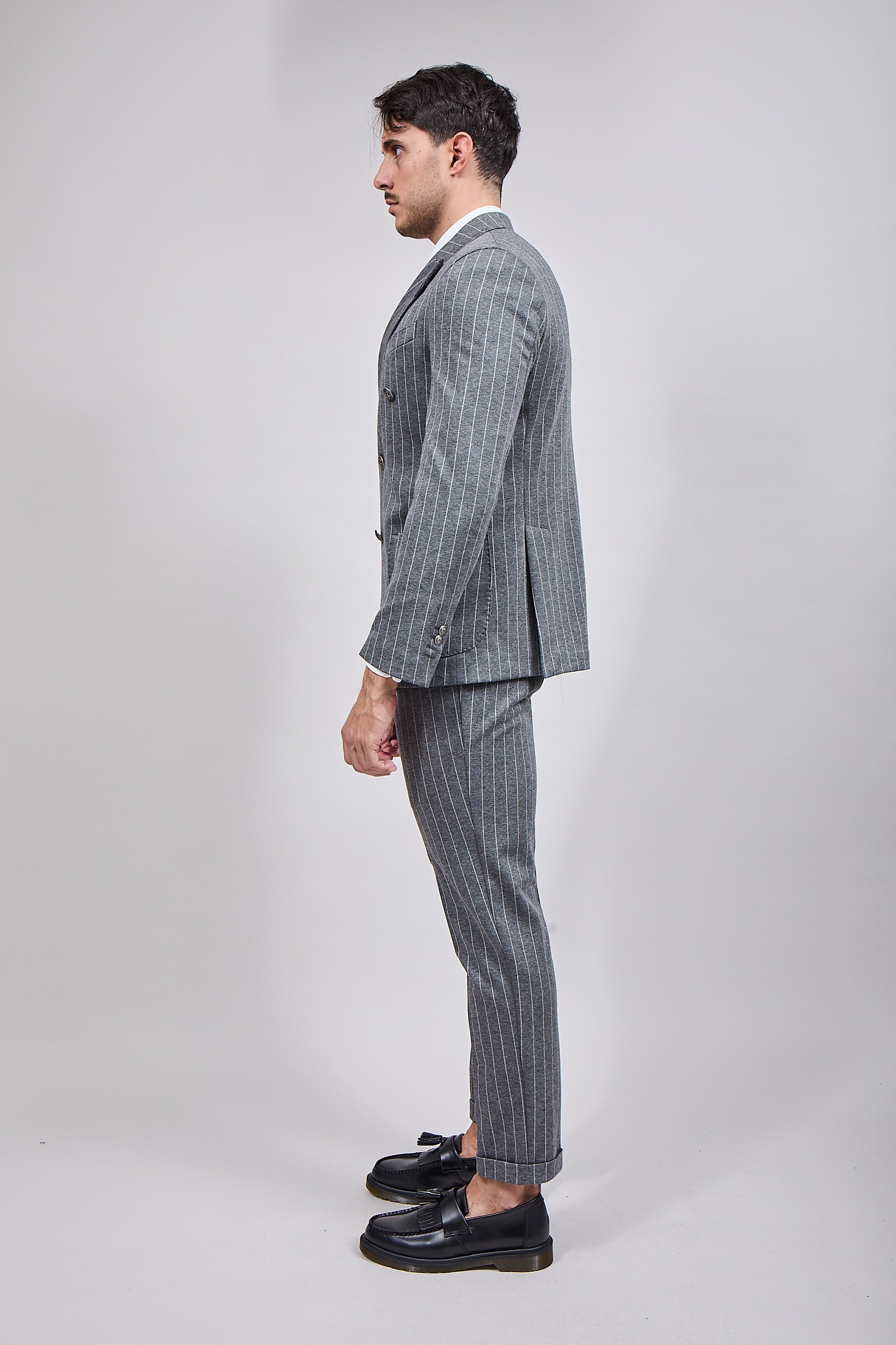 Completo Bharnaba Doppiopetto Gessato Aomori Grigio Scuro