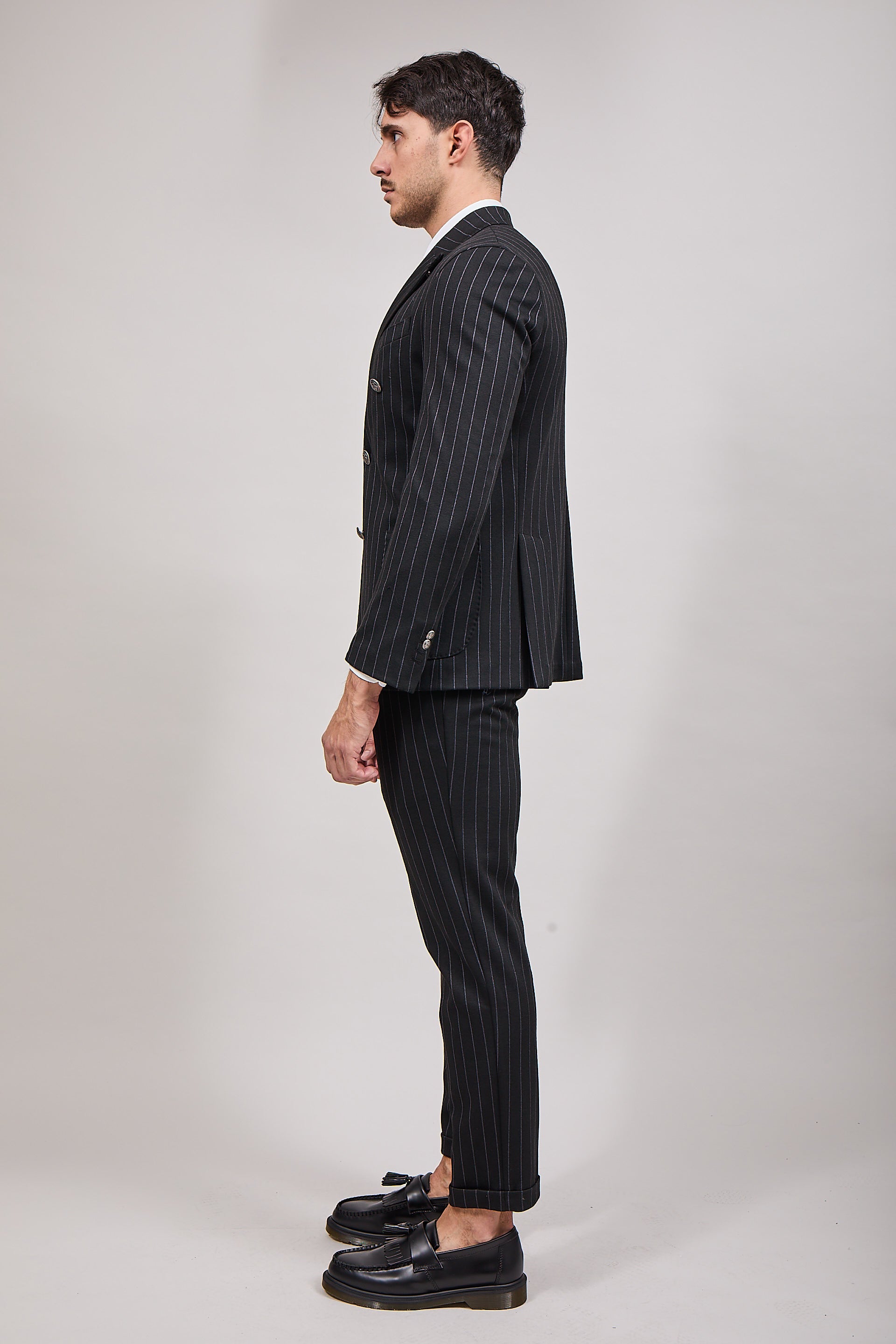 Completo Bharnaba Doppiopetto Gessato Aomori Nero