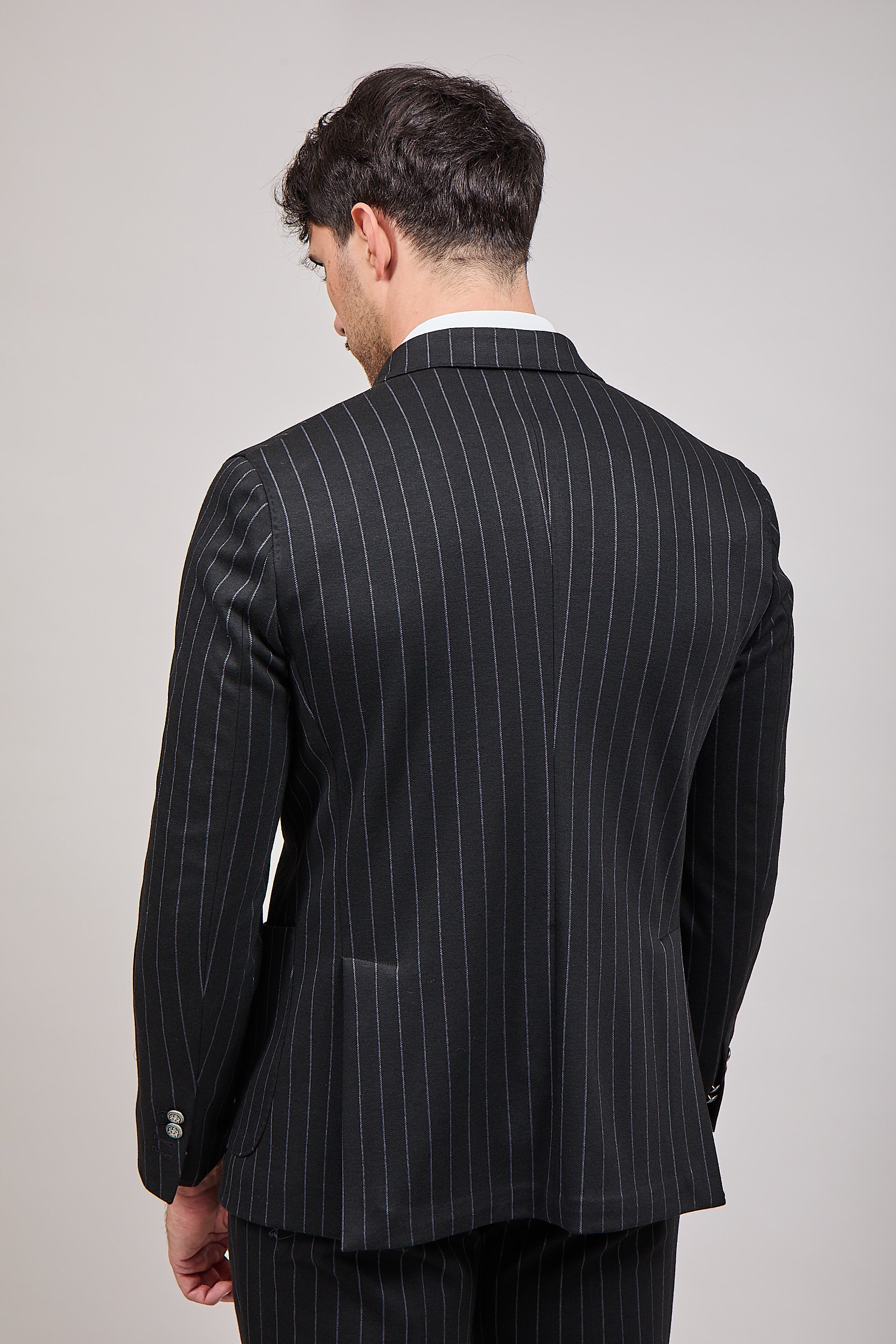 Completo Bharnaba Doppiopetto Gessato Aomori Nero