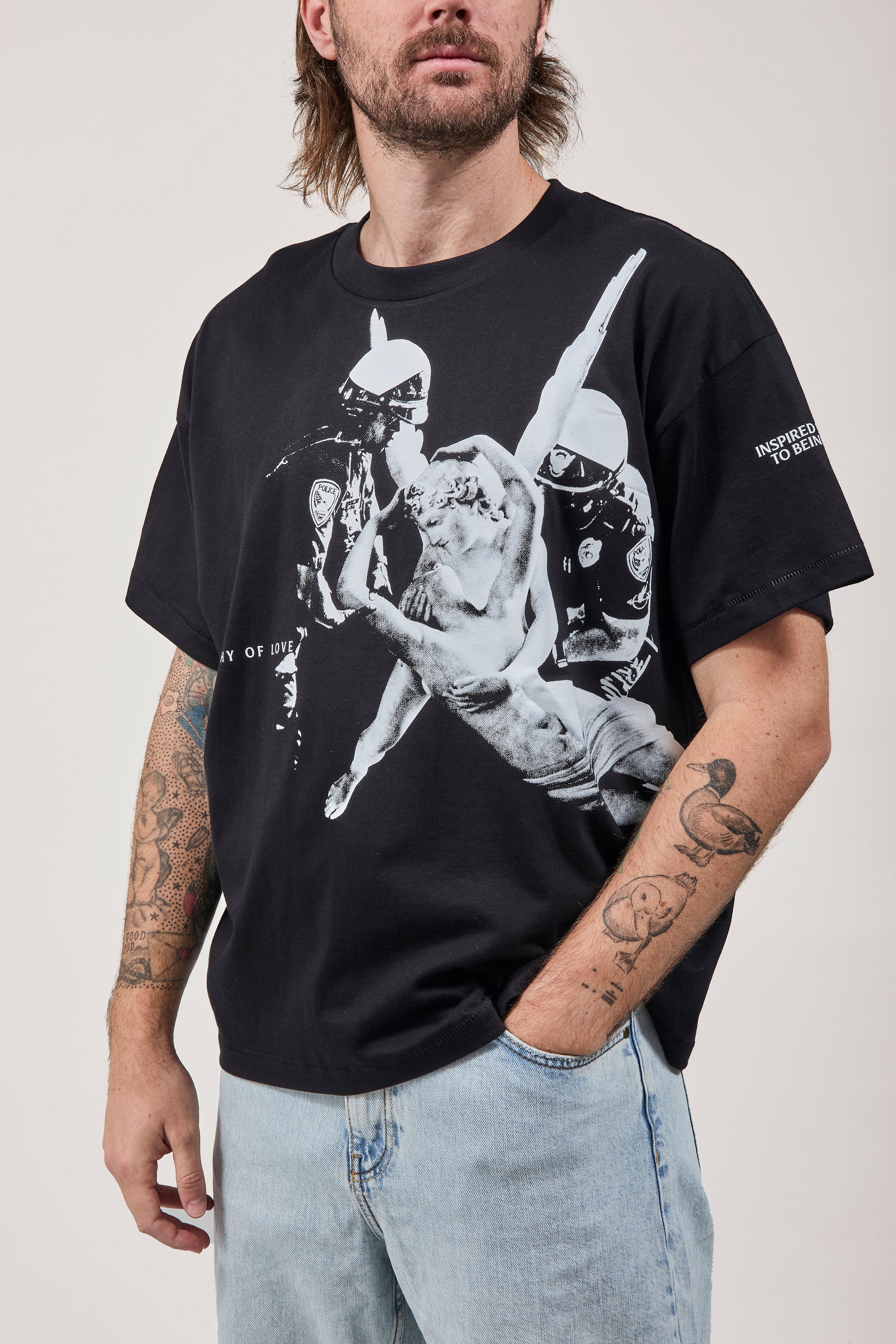 T-shirt Independent Republic Anarchy Of love