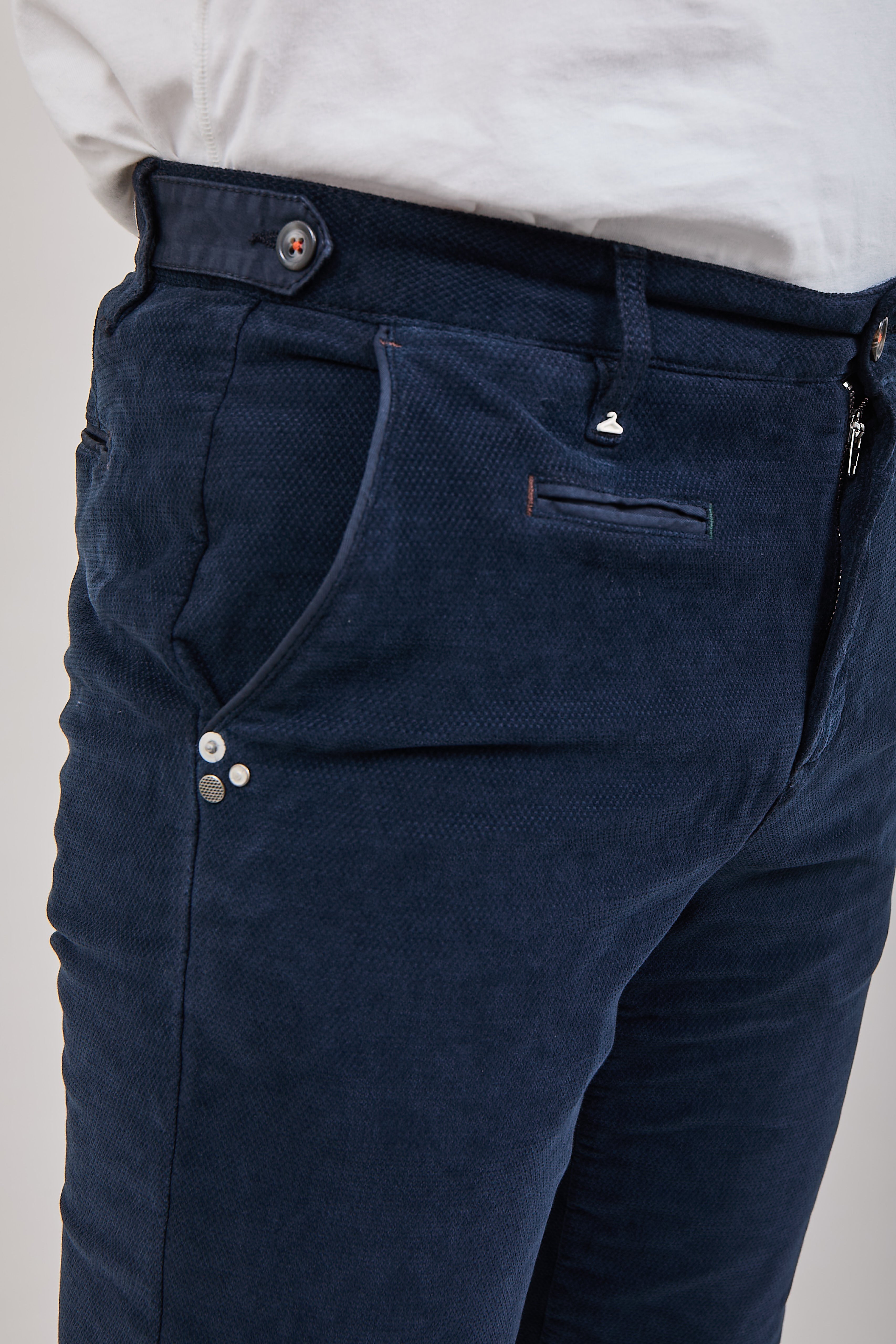 Pantalone velluto Berna chinos 136 Blu