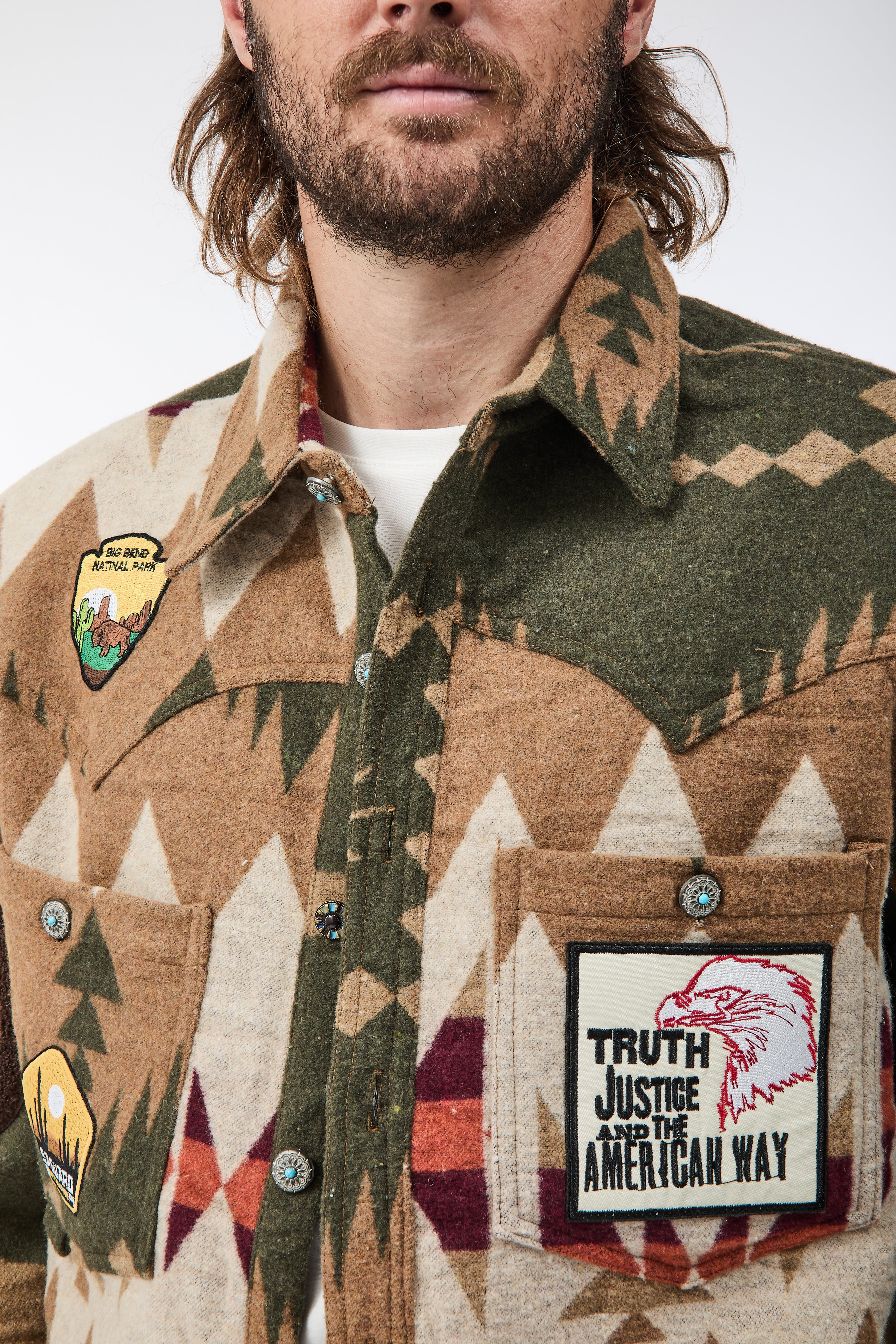 Shirt Berna Boxy Azteco Patch