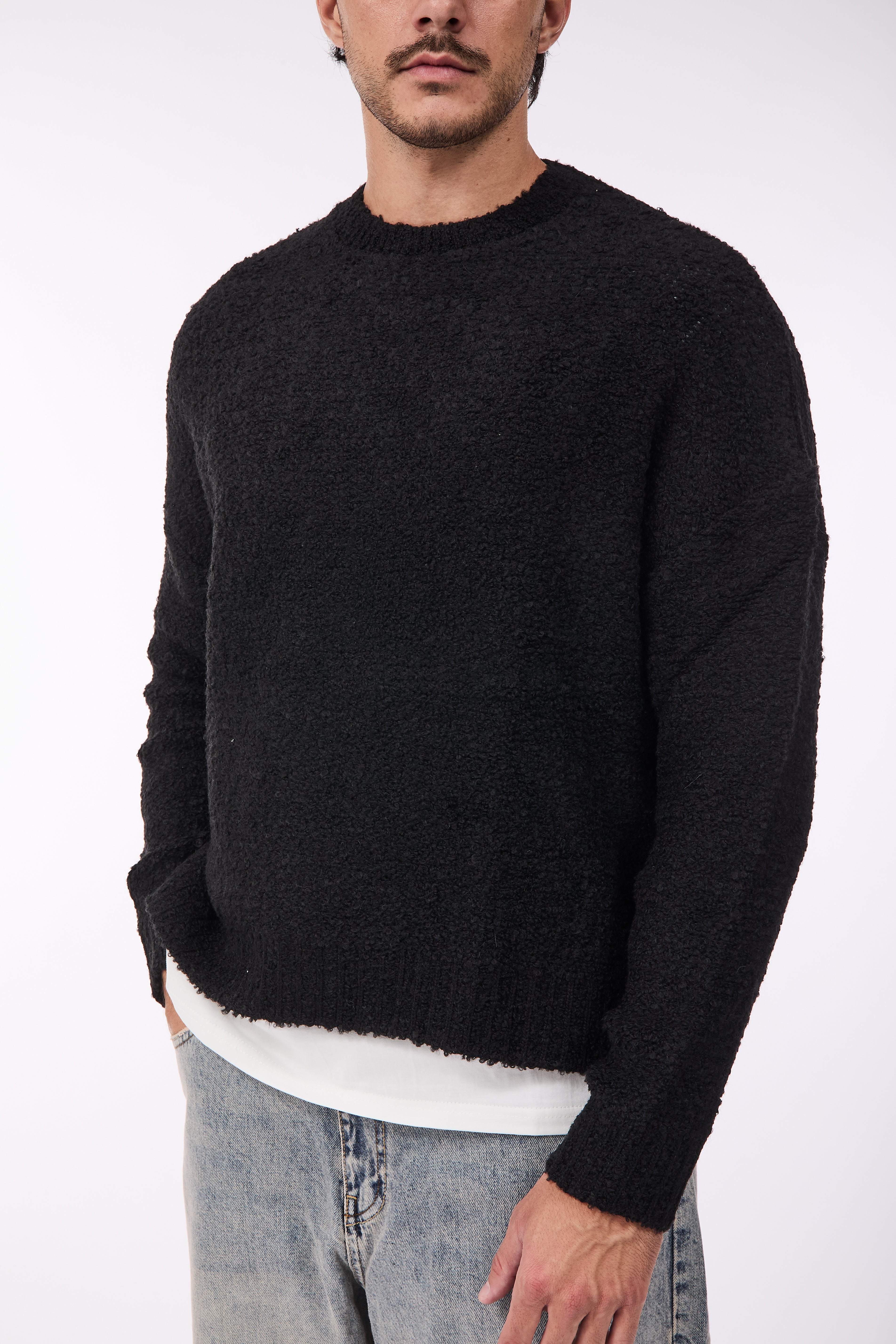 Maglione Over-d Bouclé Cropped Nero M65