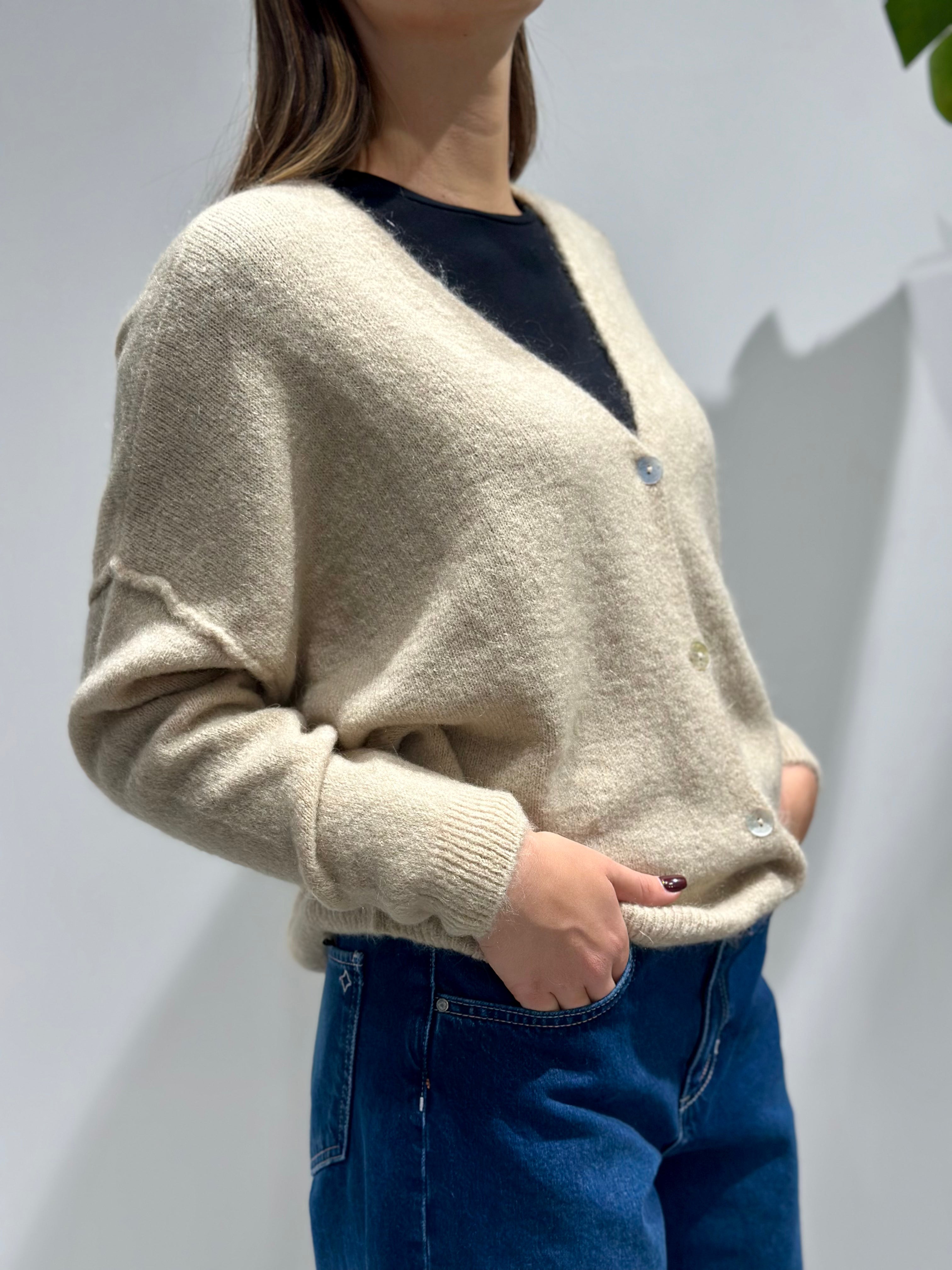 Cardigan Lokita Biscotto (12302835908948)