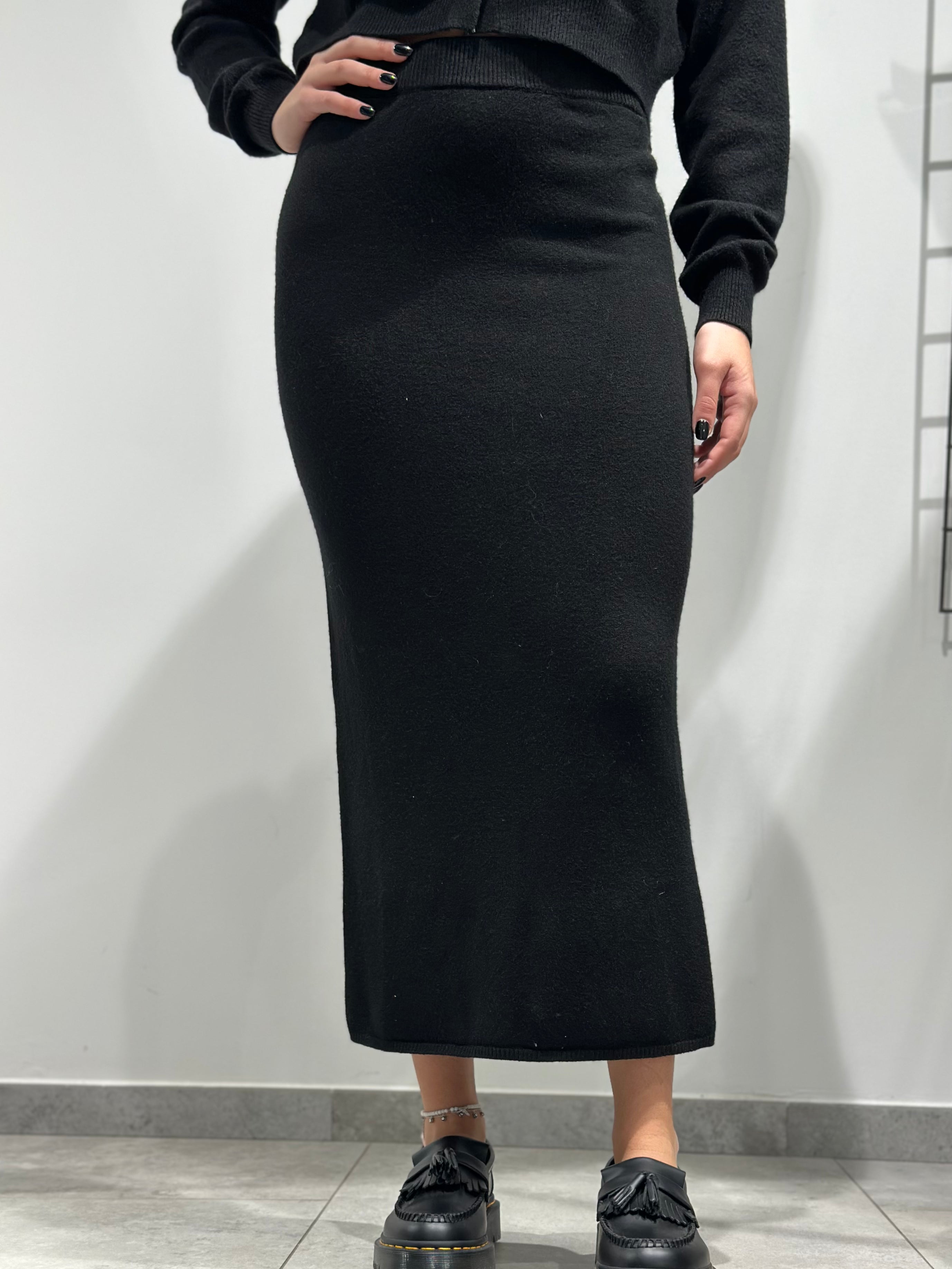 Gonna Berna Maglia Nera 27