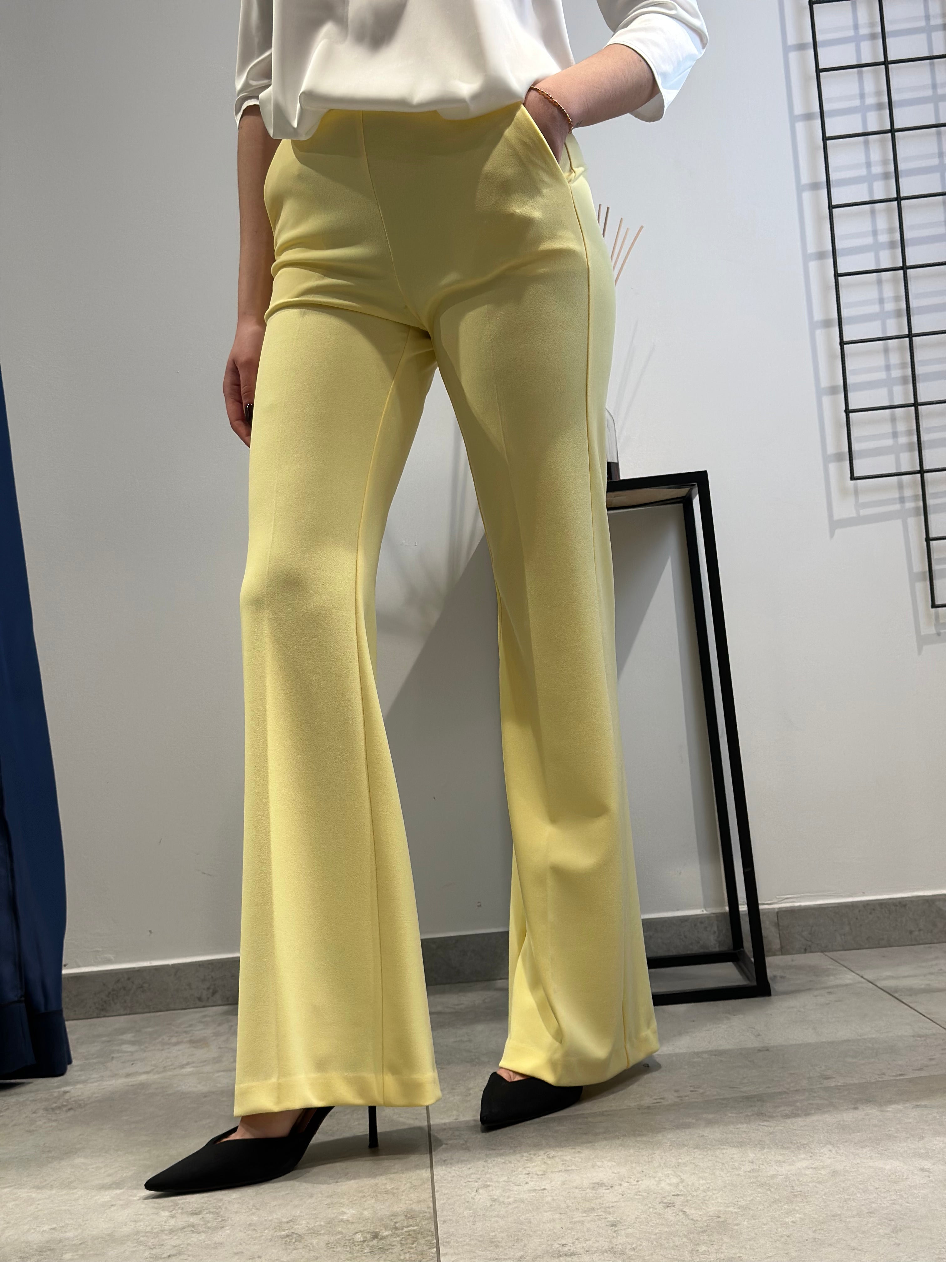 Pantalone Imperial Svasato Canarino 25J (11897970229588)