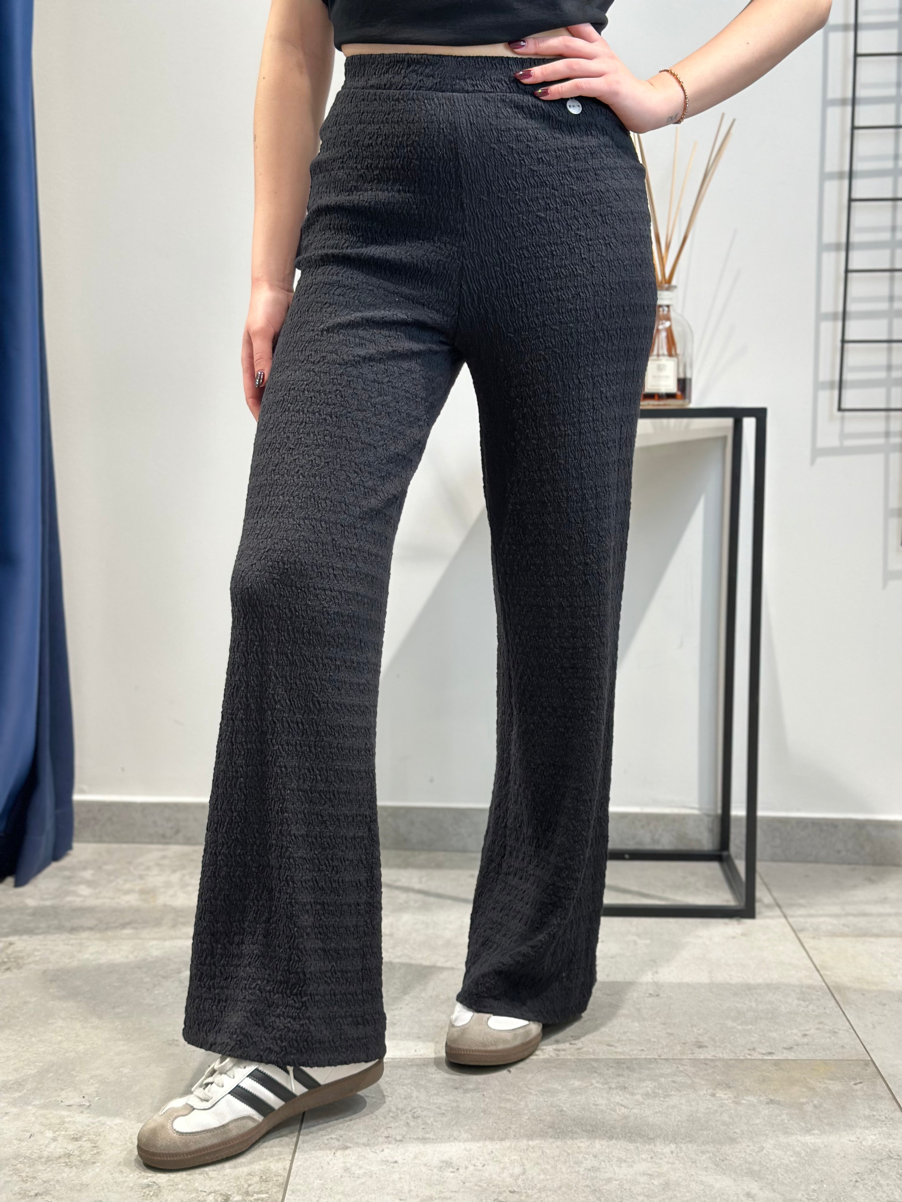 Pantalone Berna Effetto Crepe Nero (11903285952852)