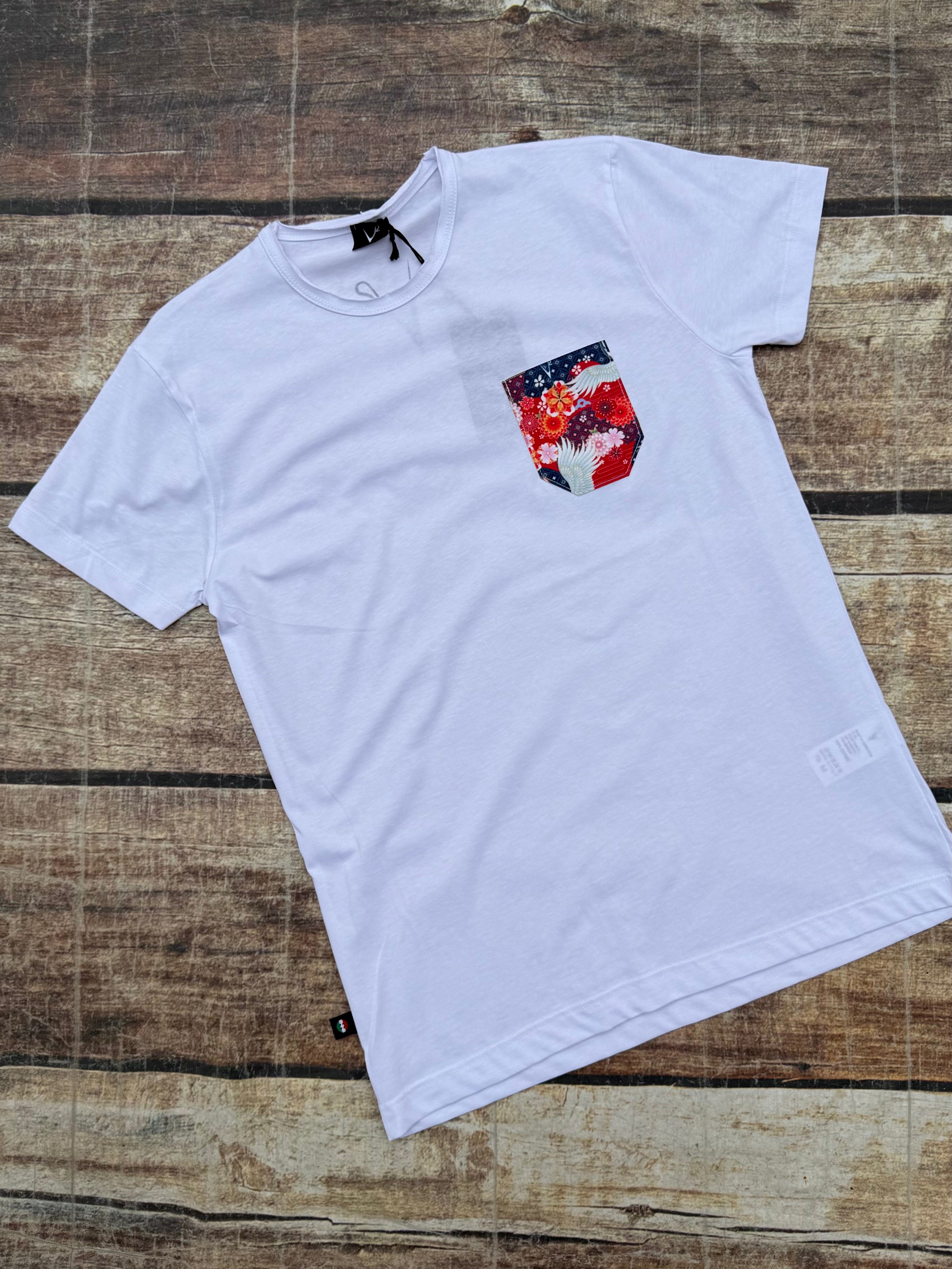 T-shirt V2 Bianca 51 (11899990475092)