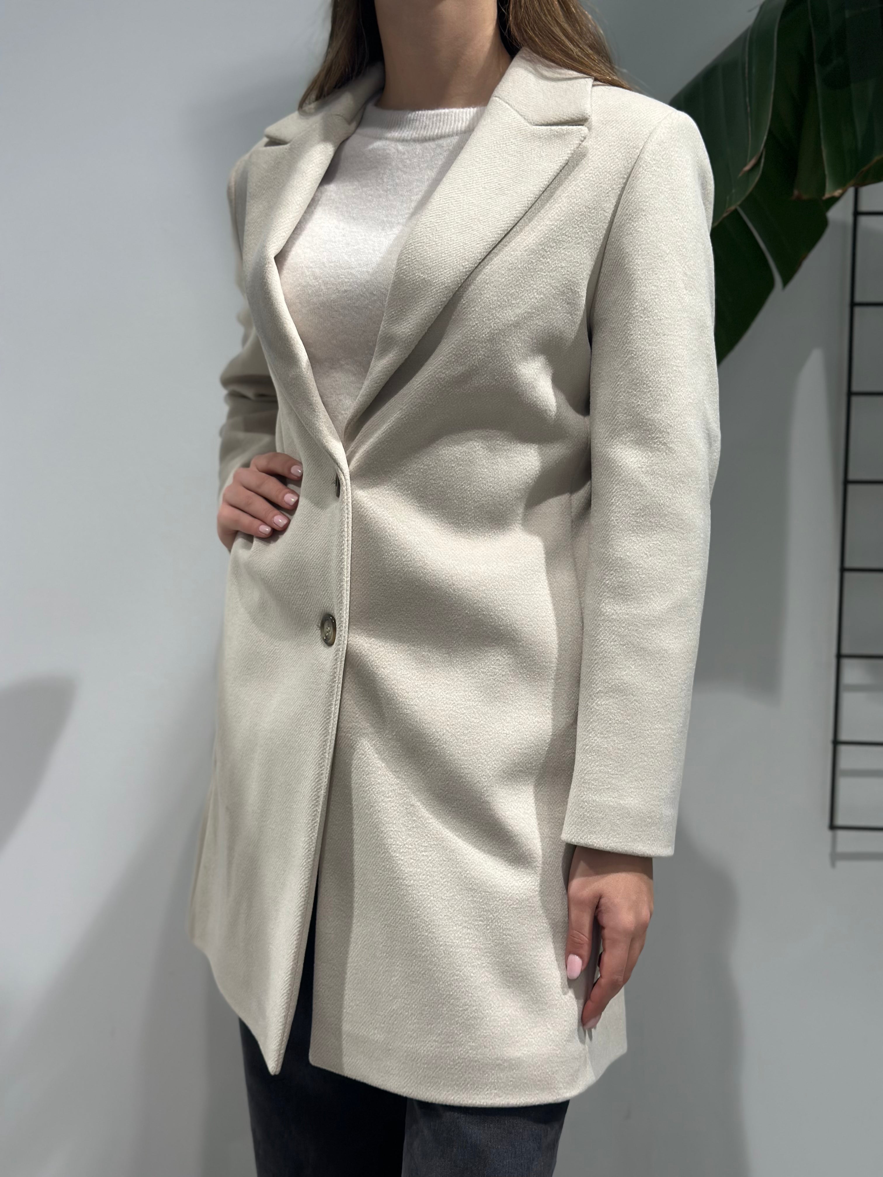 Cappotto Lokita Avorio