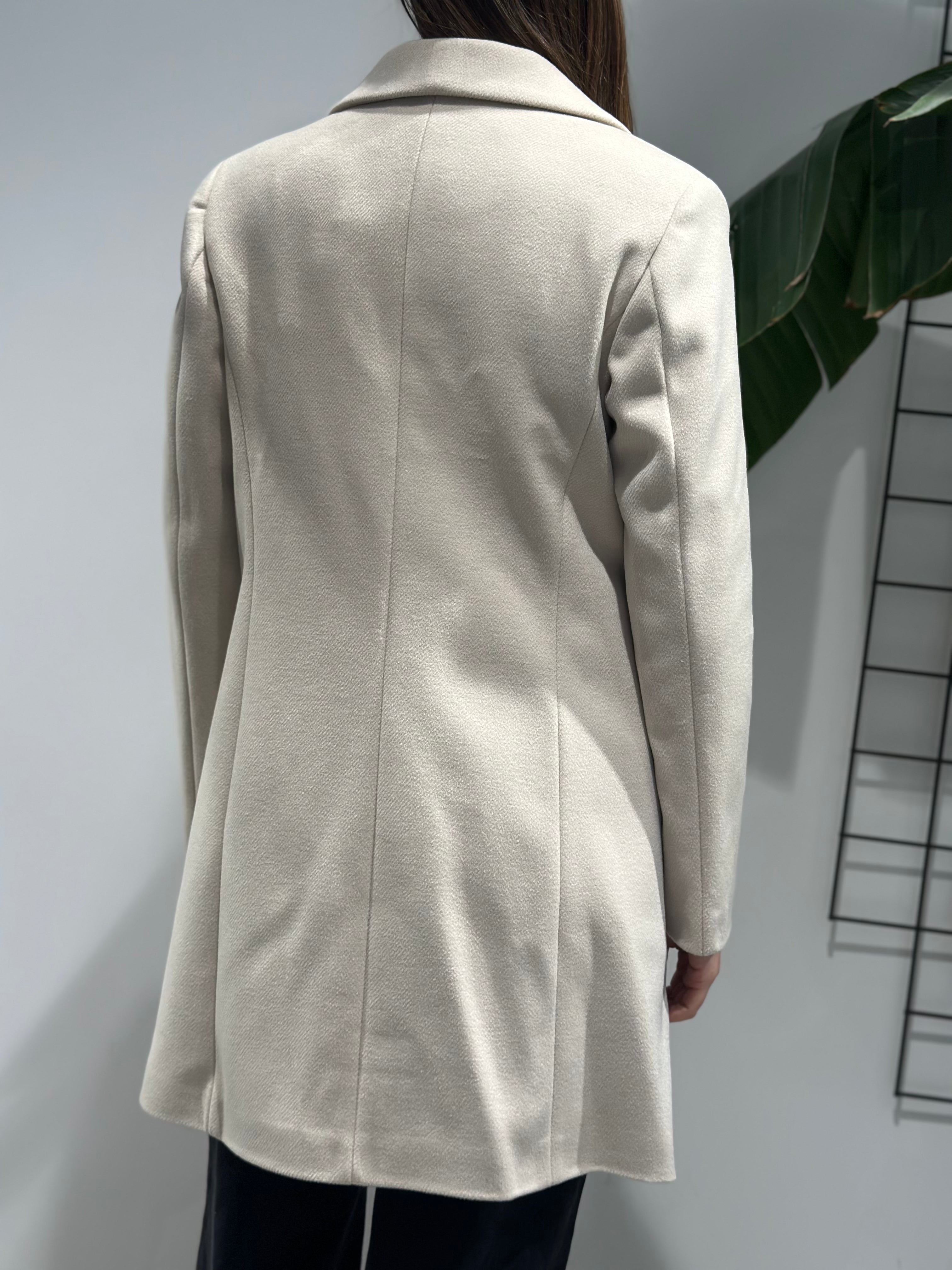 Cappotto Lokita Avorio