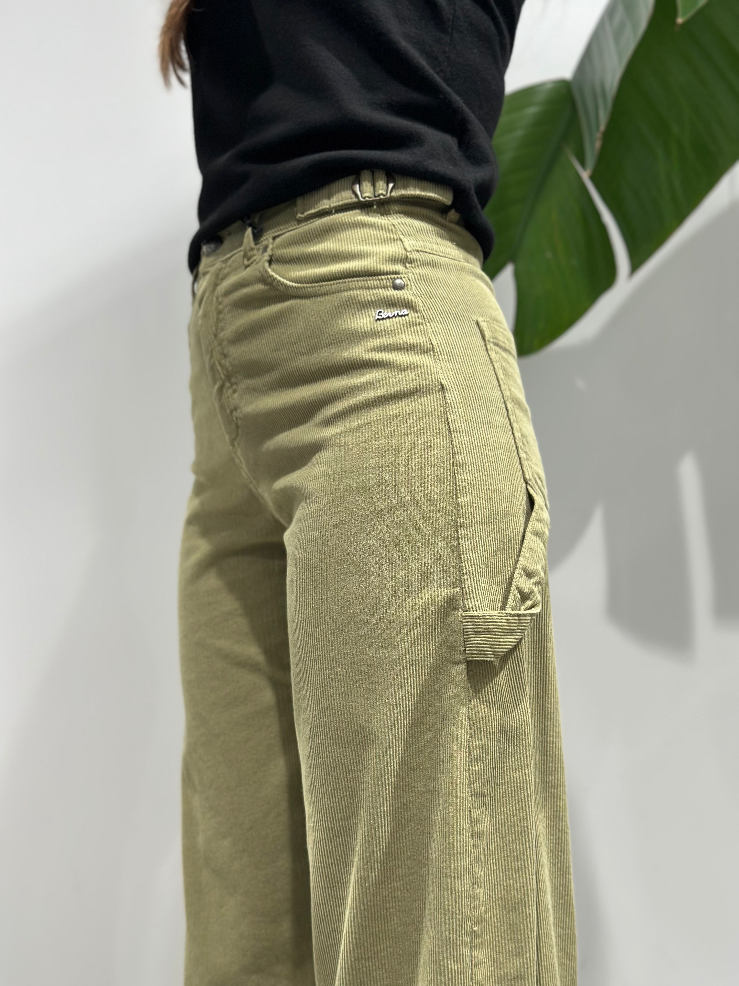 Pantalone Berna Fibbie Velluto Avocado