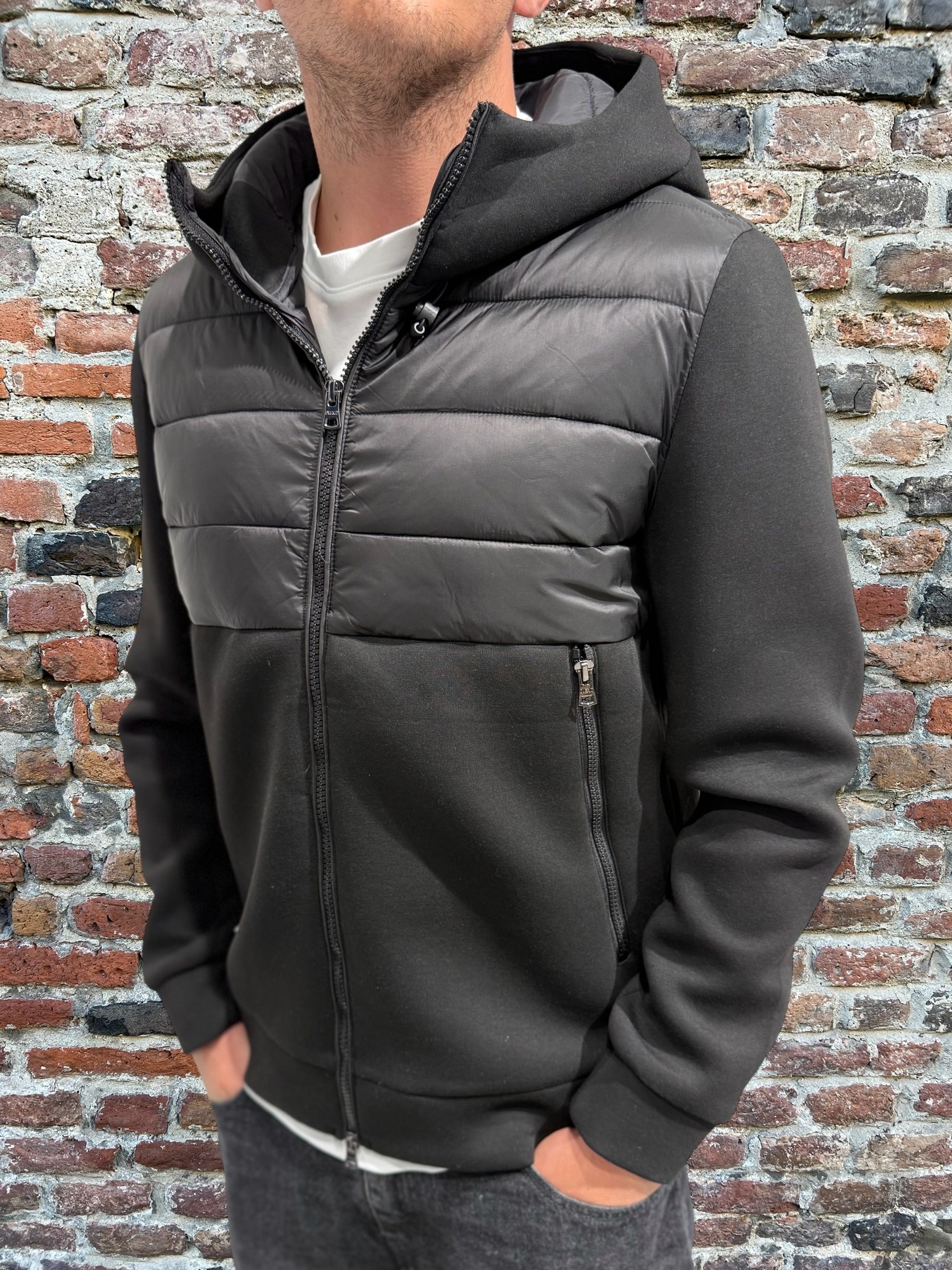 Giubbino Over-D Combinato Nero J62 (12259891118420)