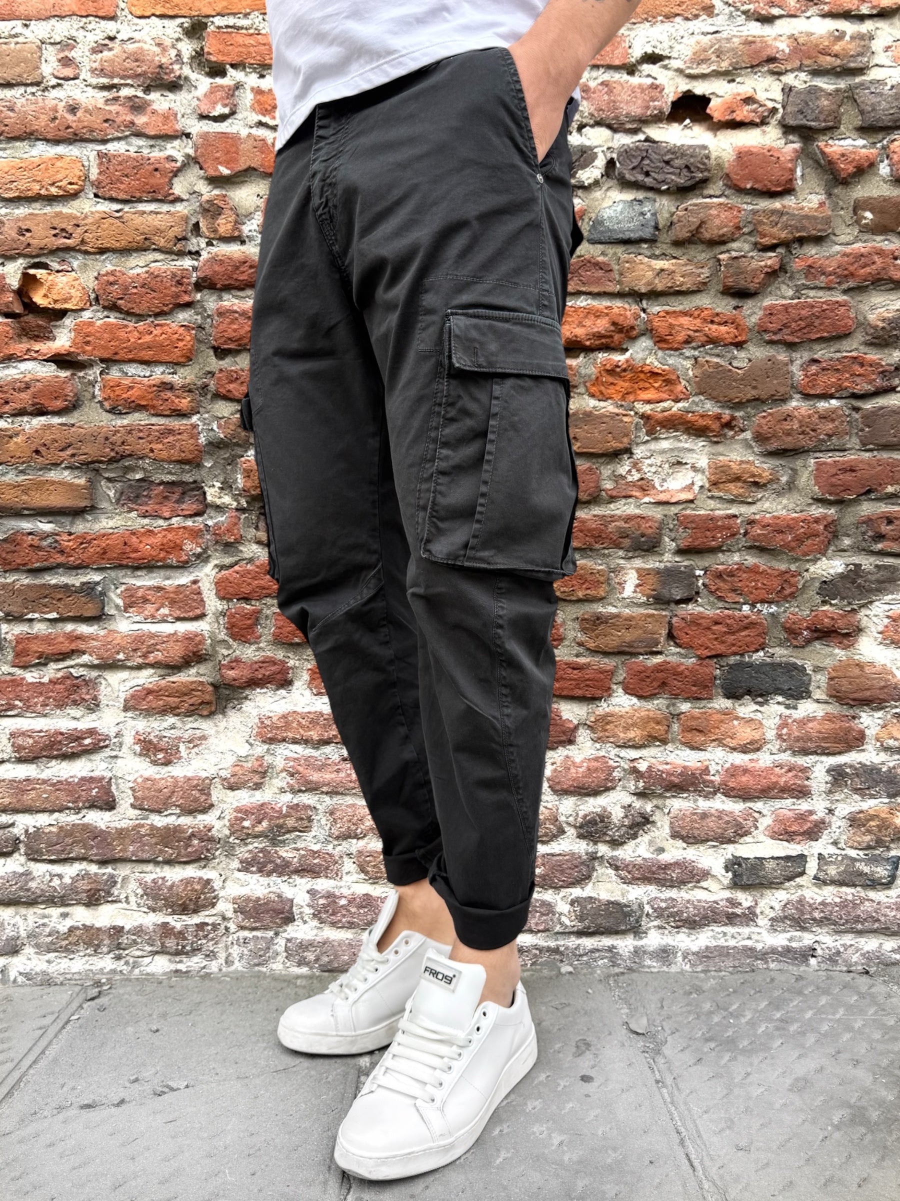 Pantalone Imperial Cargo Roc Nero (11945596191060)